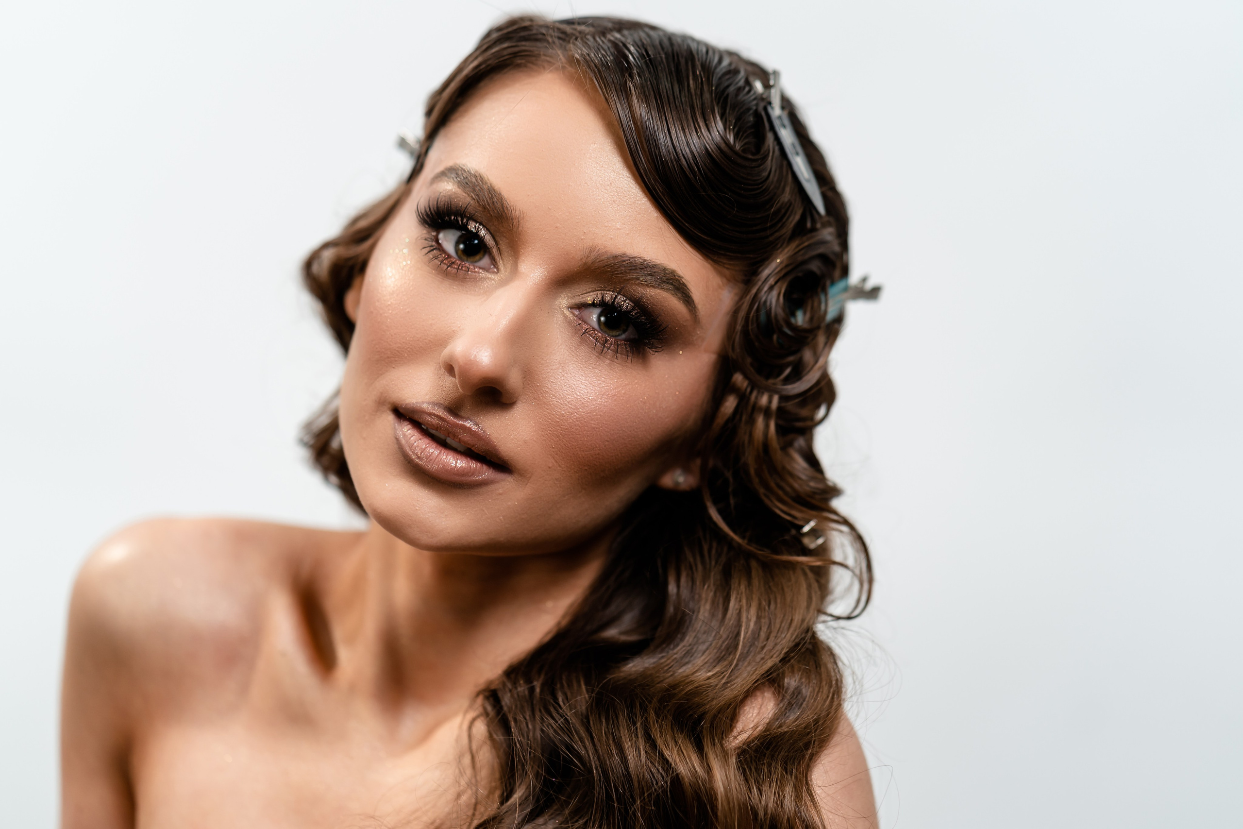 Photo: Alin Chirila / Marius Vlad Photo Studio: AlinoFotoStudio MakeUp: Daniela Fulop Hair: Carmen Roxana Balan Model: Cristina Galan-ședință_foto_Cristina_Galan, fotografii_Cristina_Galan_Alin_Chirila, sesiune_foto_AlinoFotoStudio, colaborare_Marius_Vlad, make-up_Daniela_Fulop, hairstylist_Carmen_Roxana_Balan, ședință_foto_profesională_Botoșani, fotografii_artistice_Cristina_Galan, AlinoFotoStudio_ședință_foto, fotografie_de_portret_Botoșani, ședință_foto_deosebită_model_Cristina_Galan