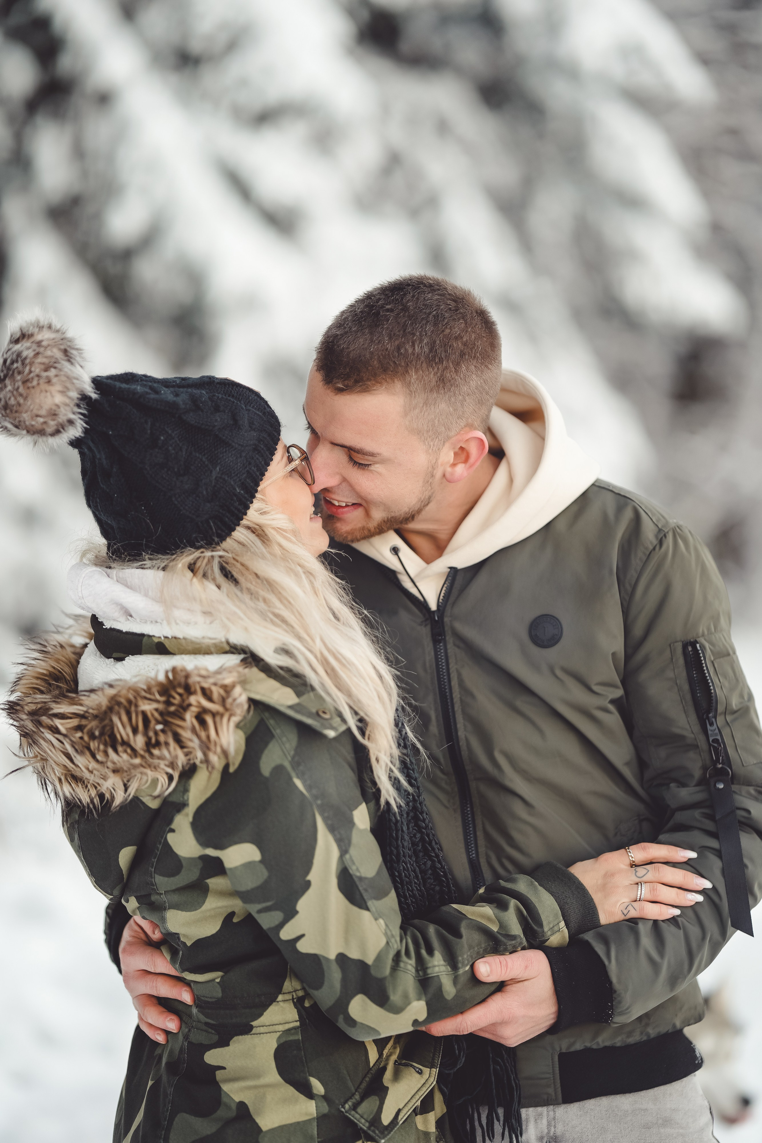Winter Lovestory. Portraitfotografie in Gründau Elena Ohnstedt