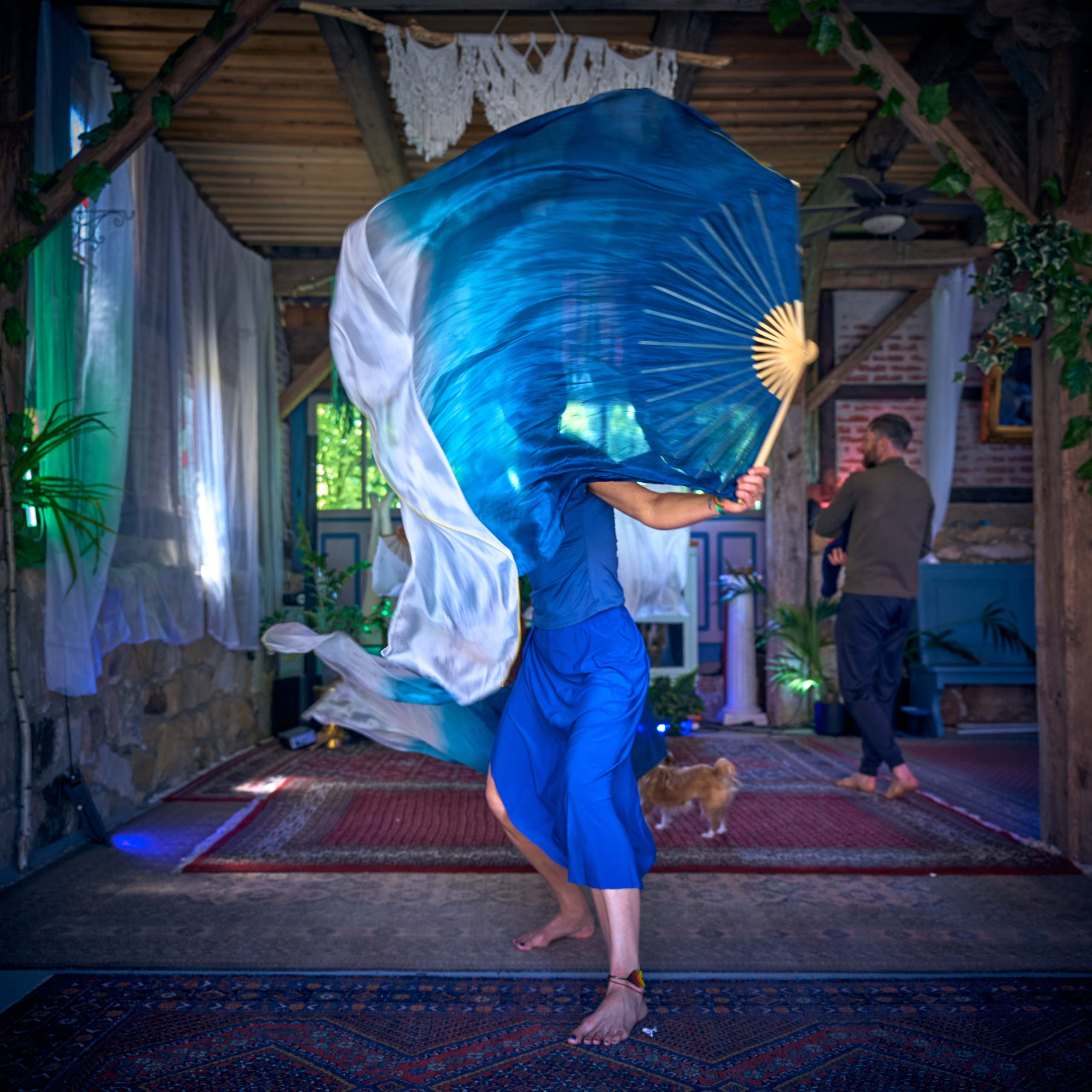 „Wachlarze na Plaży” - warsztat Nadii Szypiłow na Mikrofestiwalu „2uRodziny Turkusowej Wyspy”. Andriej Szypilow — Photography & Videography