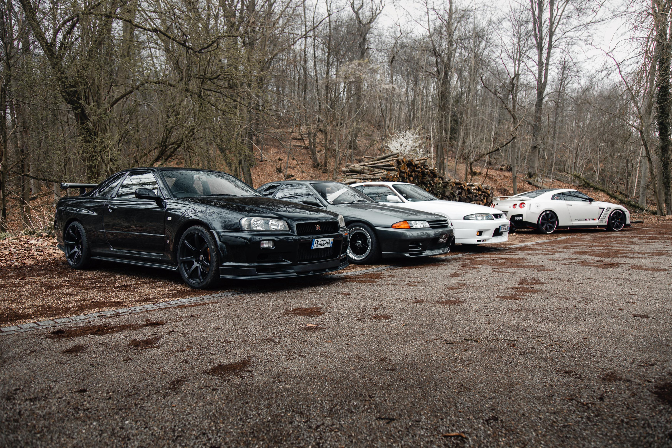 Nissan Meudon. Photographe de voitures à Paris — Vitalii Motruk