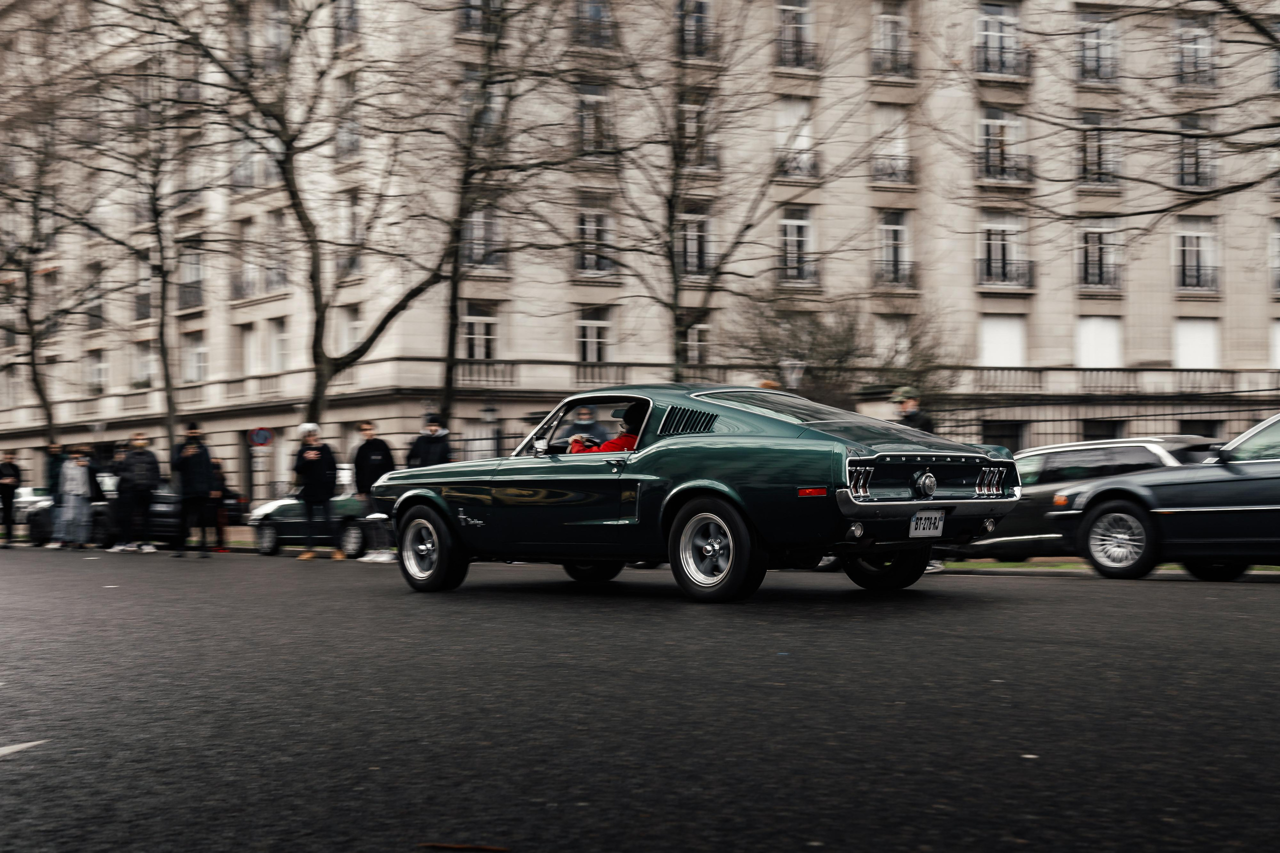 Place Vauban 6 fevrier. Photographe de voitures à Paris — Vitalii Motruk