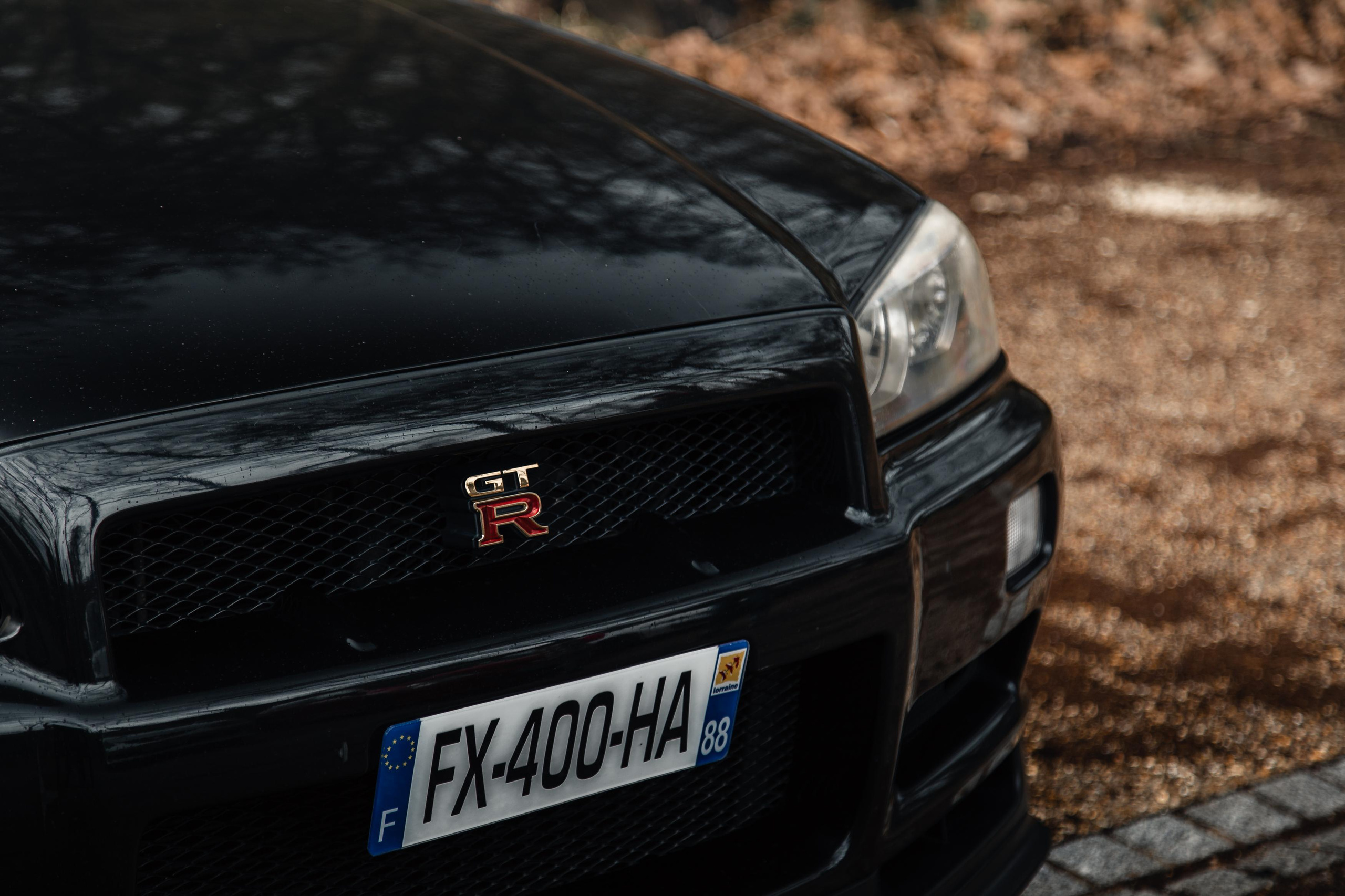 Nissan Meudon. Photographe de voitures à Paris — Vitalii Motruk