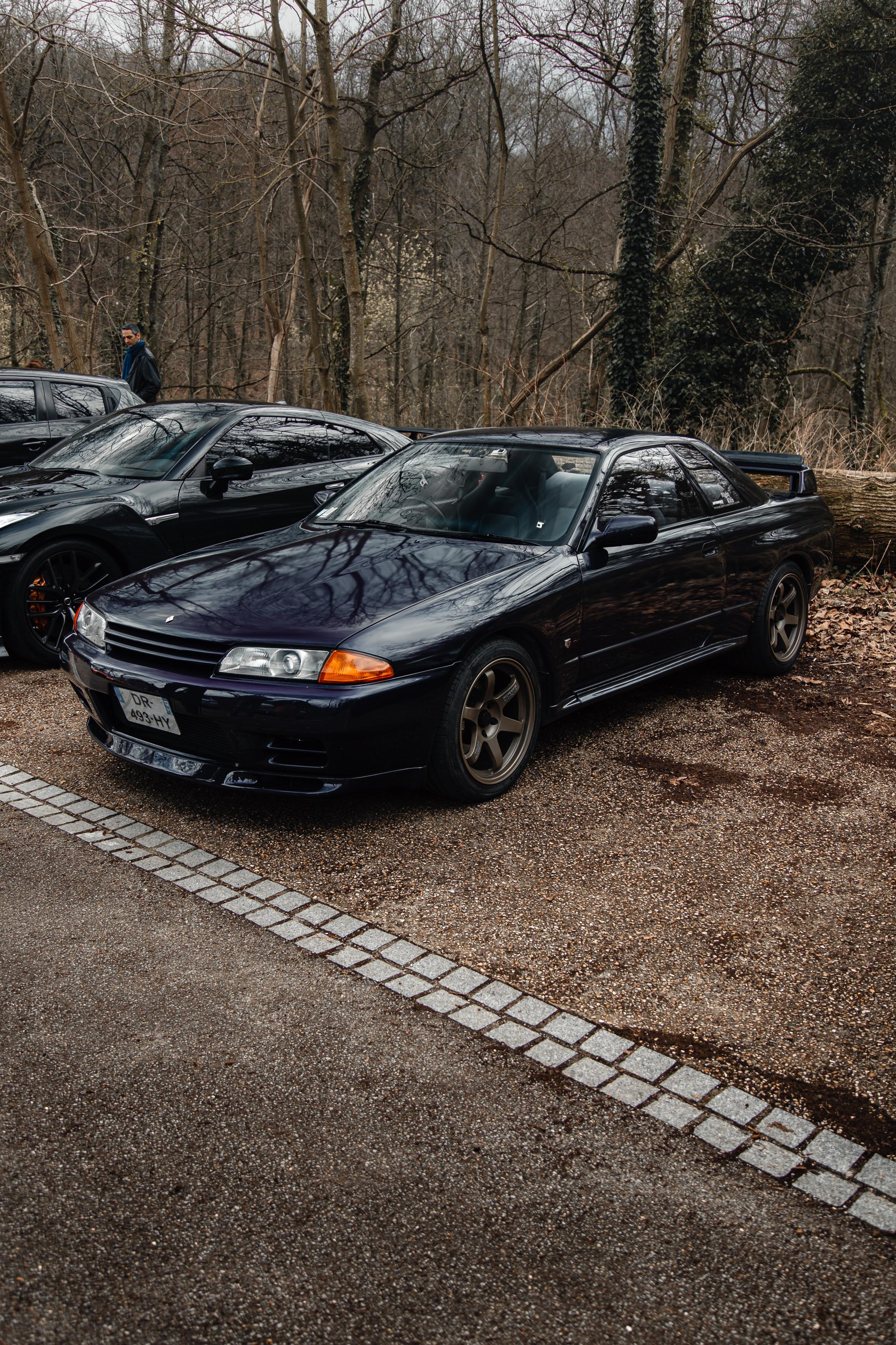 Nissan Meudon. Photographe de voitures à Paris — Vitalii Motruk