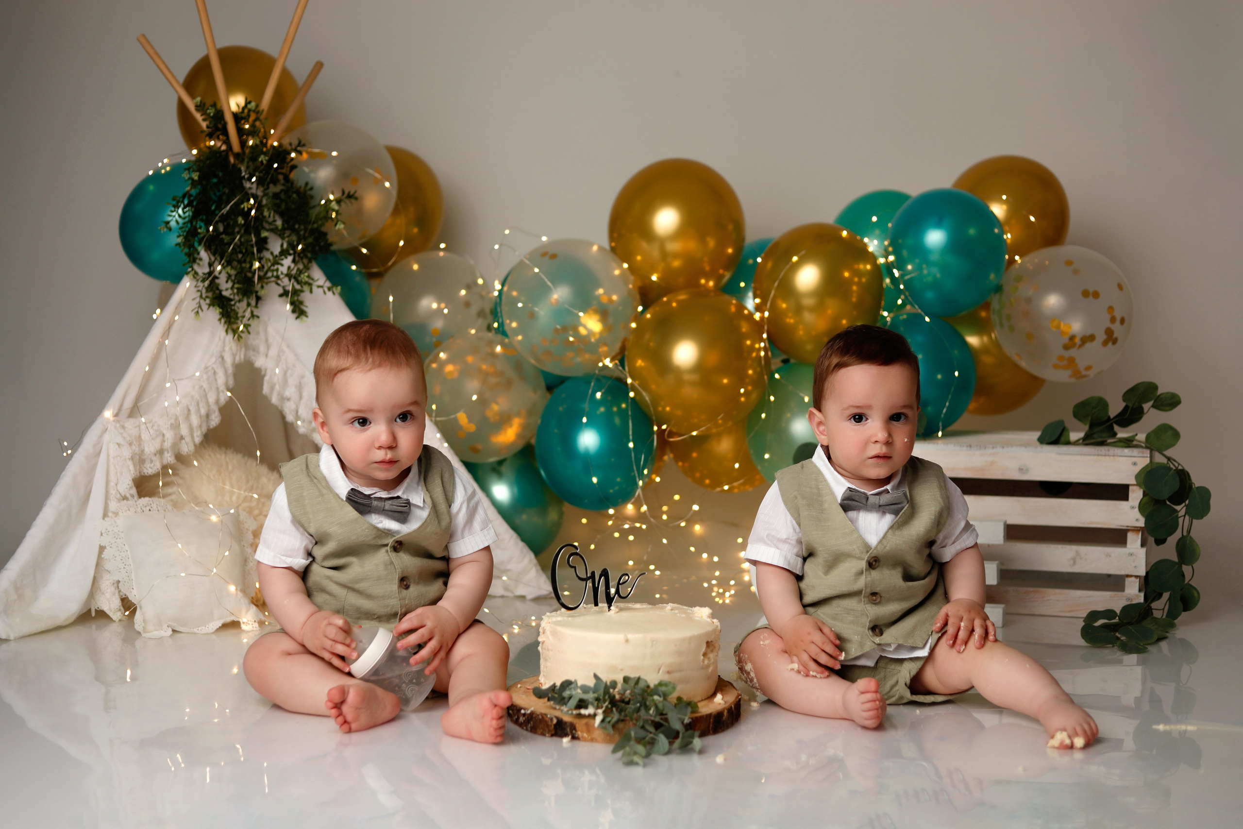 Fotograf Ehingen, Fotograf Bad Waldsee, Fotograf Friedrichshafen, Baby Ulm, Entbindung Ulm, babyfotograf Erbach, Babyfotograf Blabeuren, Babyfotograf Biberach, babyshooting ulm, babyshooting metzingen, babyshooting ehingen, Babybauchshooting, Schwangerschaftsshooting, Babybauchbilder, Babybauchfotografie Ulm, Matmaternity, studiophotography.studiophotoshoot, zwillinge