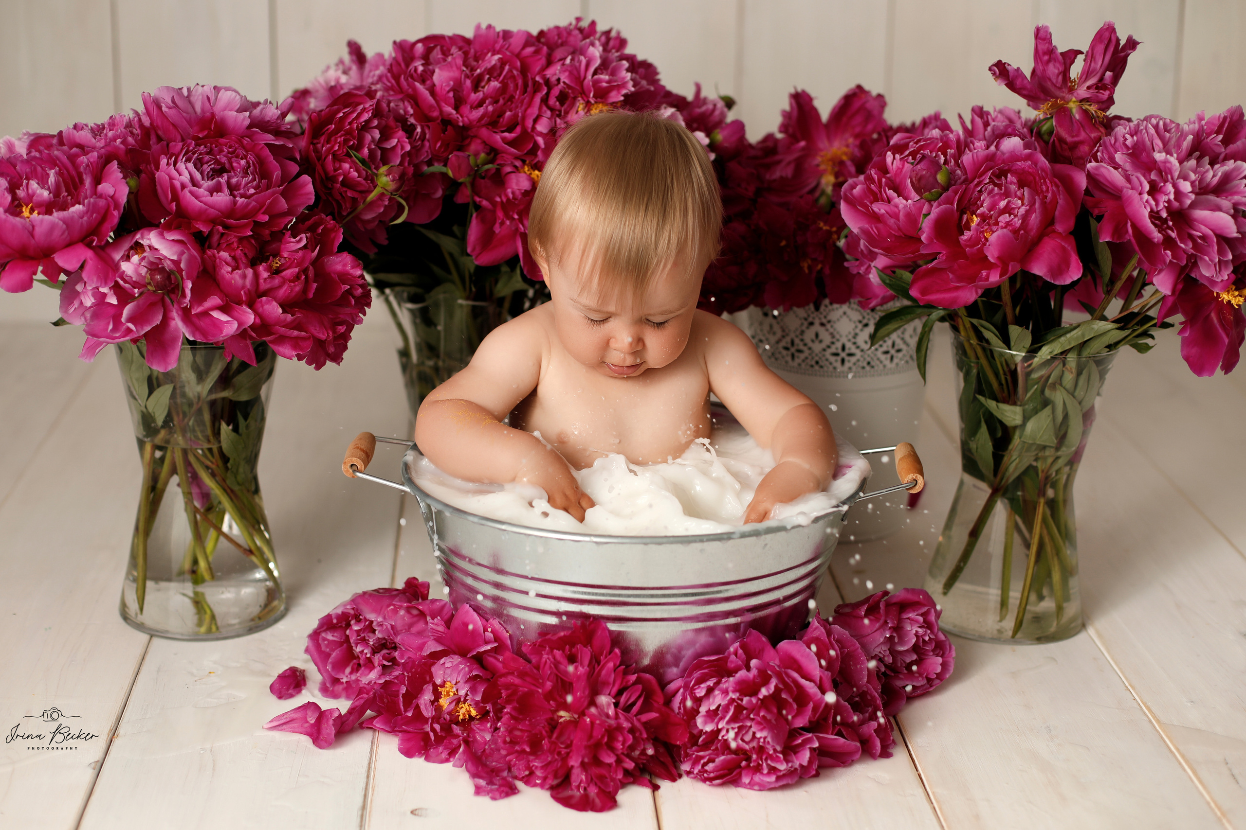 Cake-Smash Ulm, Cake-Smash Stuttgart, Cake-Smash Metzingen, Cake-Smash, Neu-Ulm, Cake-Smash Göppingen, Erste Torte, Erste Geburtstag, Baby Shooting, Babyfotografie Ulm, Geburtstags Torte, 1 jähr shooting, Erste Torte Ulm, Erste Torte Stuttgart, Erste Torte Metzingen, Erste Torte Neu-Ulm, Babyfotografie Neu-Ulm, Babyfotografie Stuttgart, Babyfotografie Reutlingen, Babyfotografie Memmingen, Babyfotografie Günzburg, Babyfotografie Ravensburg, Babyfotografie Bodensee, Babyfotografie Tübingen, Babyfotografie Sigmaringen, Kindergeburstag Ulm, Babyfotograf Ulm, Babyfotograf Ehingen, Babyfotograf Riedlingen, Babyfotograf Laupheim