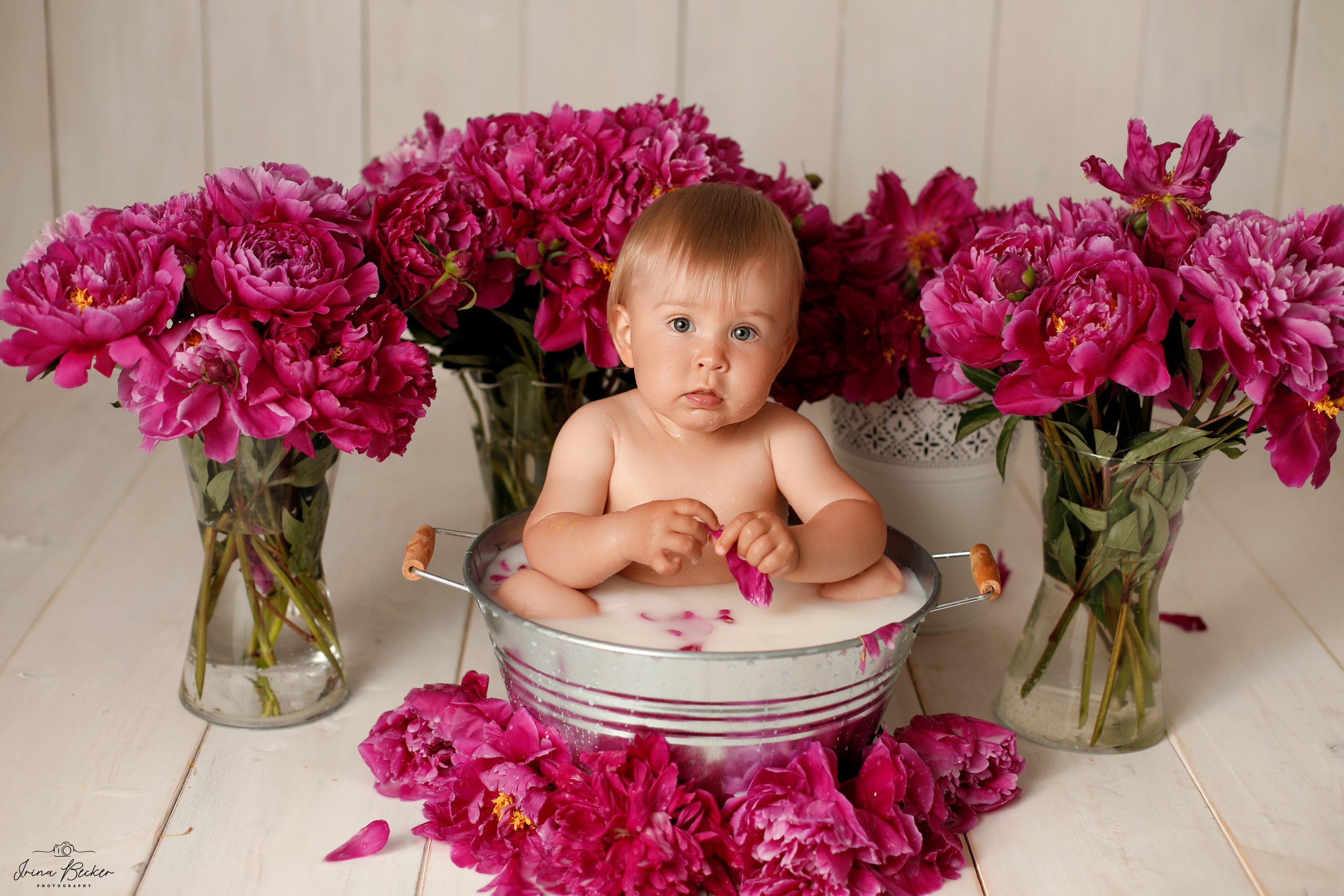 Cake-Smash Ulm, Cake-Smash Stuttgart, Cake-Smash Metzingen, Cake-Smash, Neu-Ulm, Cake-Smash Göppingen, Erste Torte, Erste Geburtstag, Baby Shooting, Babyfotografie Ulm, Geburtstags Torte, 1 jähr shooting, Erste Torte Ulm, Erste Torte Stuttgart, Erste Torte Metzingen, Erste Torte Neu-Ulm, Babyfotografie Neu-Ulm, Babyfotografie Stuttgart, Babyfotografie Reutlingen, Babyfotografie Memmingen, Babyfotografie Günzburg, Babyfotografie Ravensburg, Babyfotografie Bodensee, Babyfotografie Tübingen, Babyfotografie Sigmaringen, Kindergeburstag Ulm, Babyfotograf Ulm, Babyfotograf Ehingen, Babyfotograf Riedlingen, Babyfotograf Laupheim