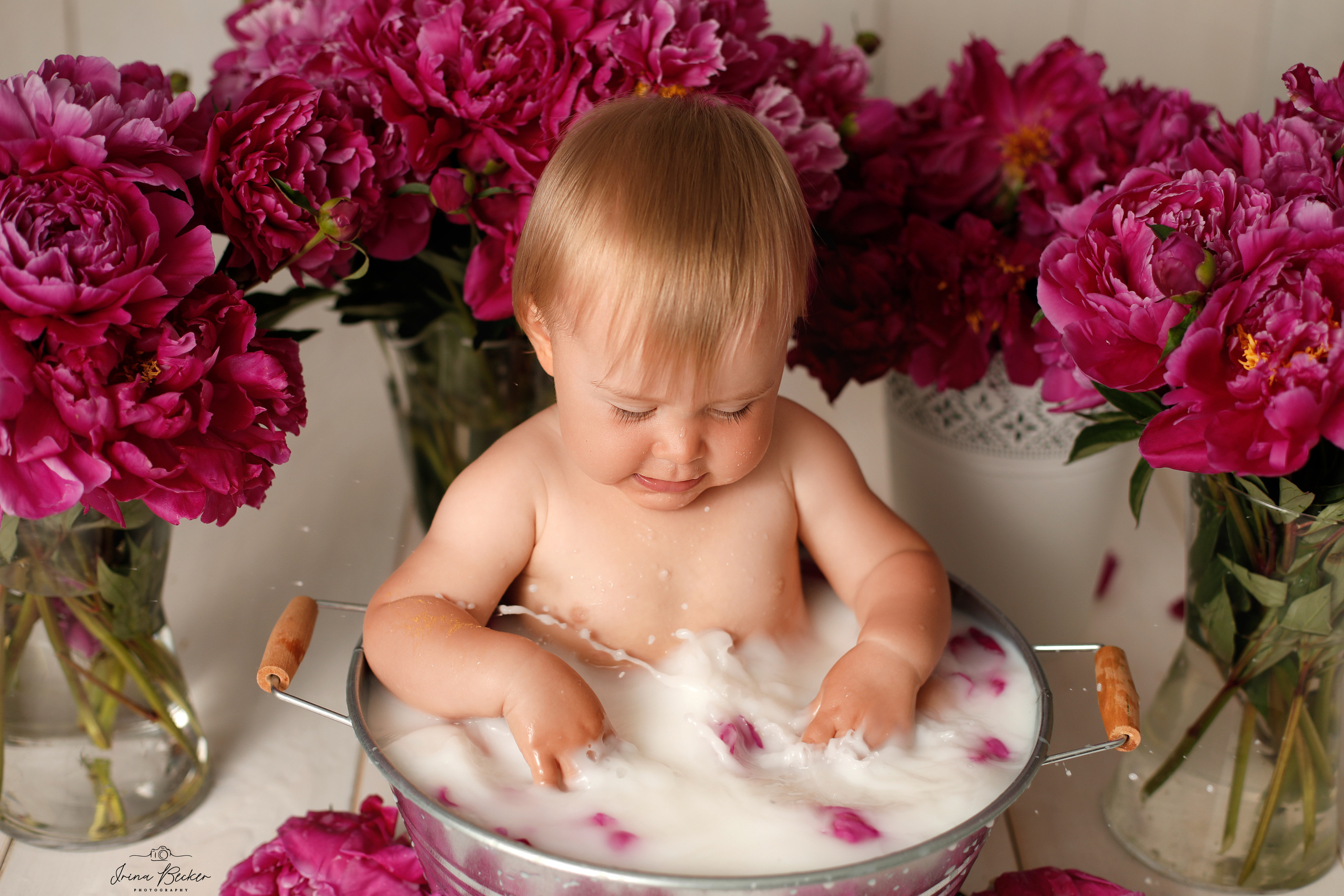 Cake-Smash Ulm, Cake-Smash Stuttgart, Cake-Smash Metzingen, Cake-Smash, Neu-Ulm, Cake-Smash Göppingen, Erste Torte, Erste Geburtstag, Baby Shooting, Babyfotografie Ulm, Geburtstags Torte, 1 jähr shooting, Erste Torte Ulm, Erste Torte Stuttgart, Erste Torte Metzingen, Erste Torte Neu-Ulm, Babyfotografie Neu-Ulm, Babyfotografie Stuttgart, Babyfotografie Reutlingen, Babyfotografie Memmingen, Babyfotografie Günzburg, Babyfotografie Ravensburg, Babyfotografie Bodensee, Babyfotografie Tübingen, Babyfotografie Sigmaringen, Kindergeburstag Ulm, Babyfotograf Ulm, Babyfotograf Ehingen, Babyfotograf Riedlingen, Babyfotograf Laupheim