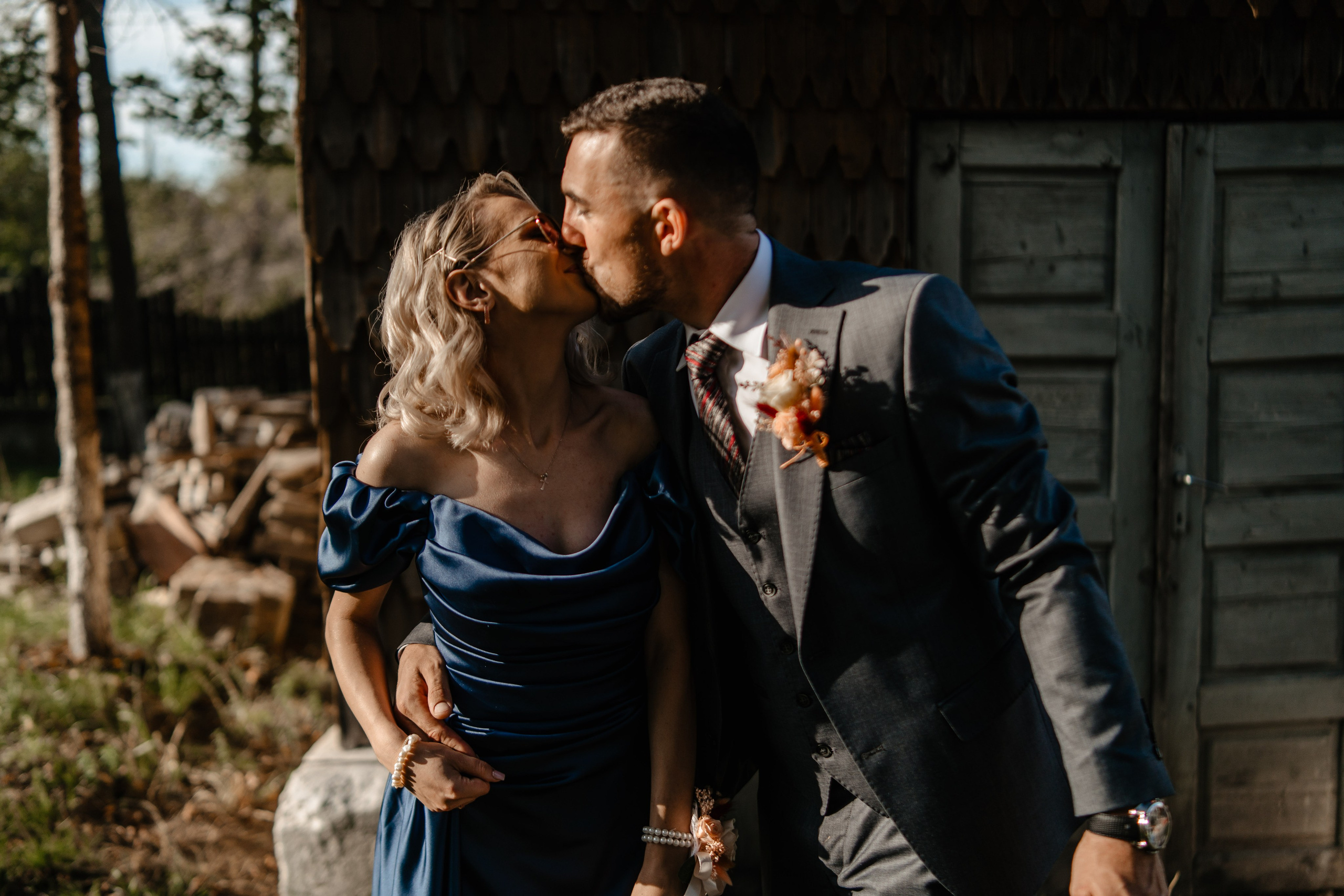 Prima pagina. Foto-Video Nunta Iasi, Suceava, Bucuresti / Disponibilitate 2025 — 2026 — 2027