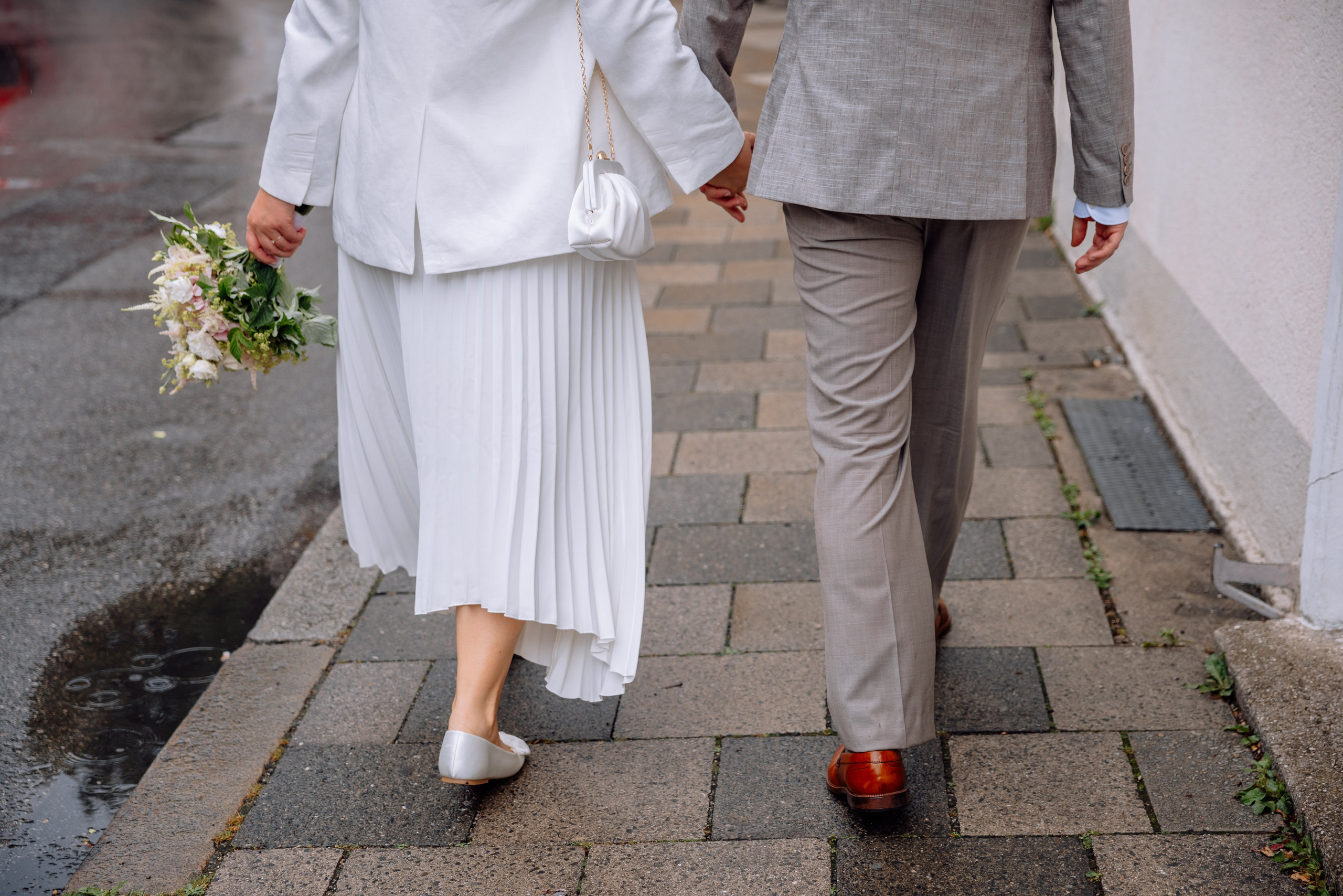 Corinna und Daniel: romantische Hochzeit in der Mandlstrasse/Sommer 2025. Hochzeitsfotograf München Taufe Familienfotograf Tanja Mauke