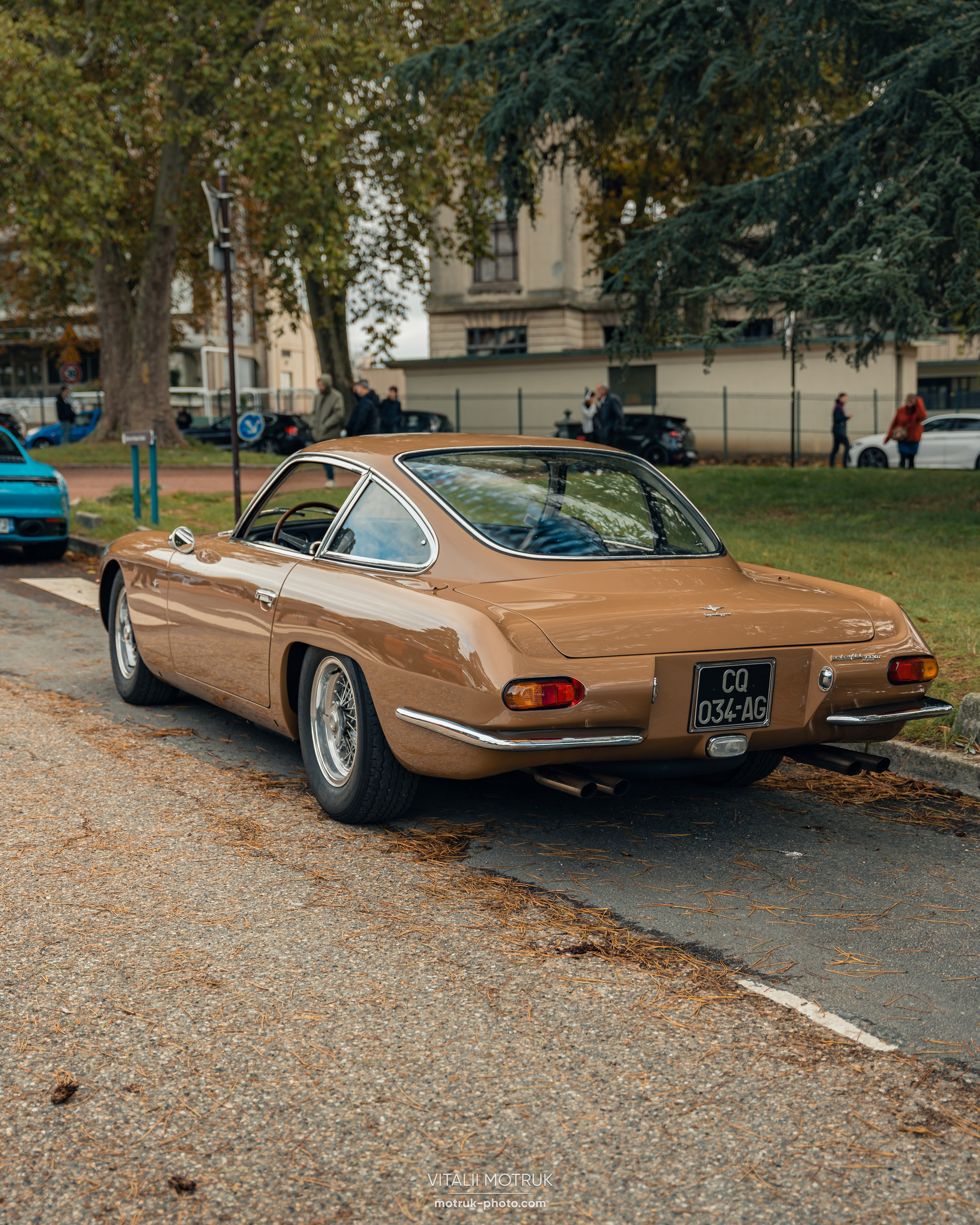 Rassemblement a l’Auteuil 22 octobre. Photographe de voitures à Paris — Vitalii Motruk