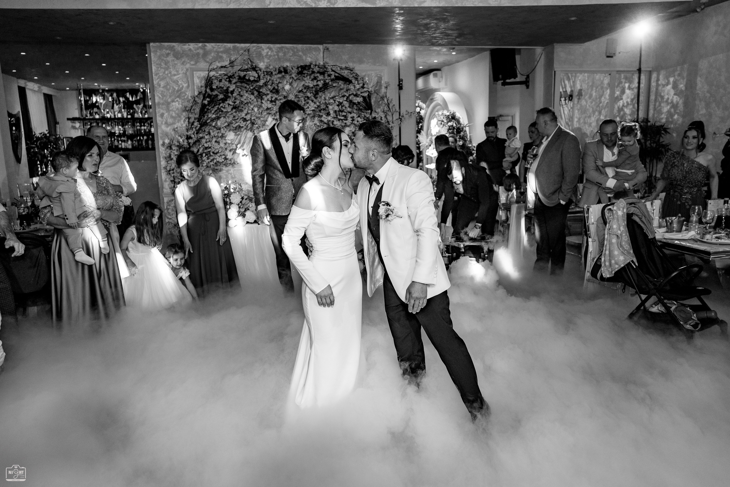 Nuntă Eugen & Roxana – Albume Foto-Video Profesionale | NIGHT LENS