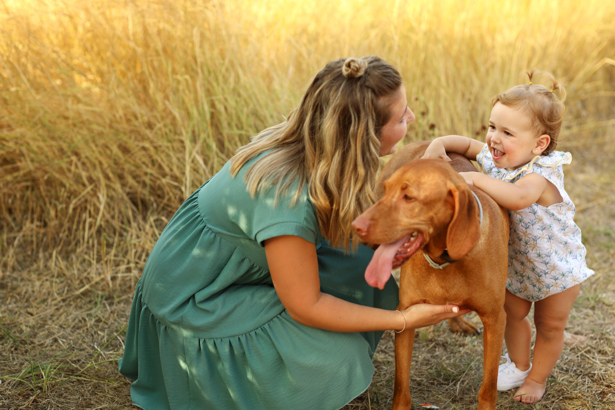 Familiar e infantil. Fotografía de Eventos, Embarazo y Familiar en Pirineos