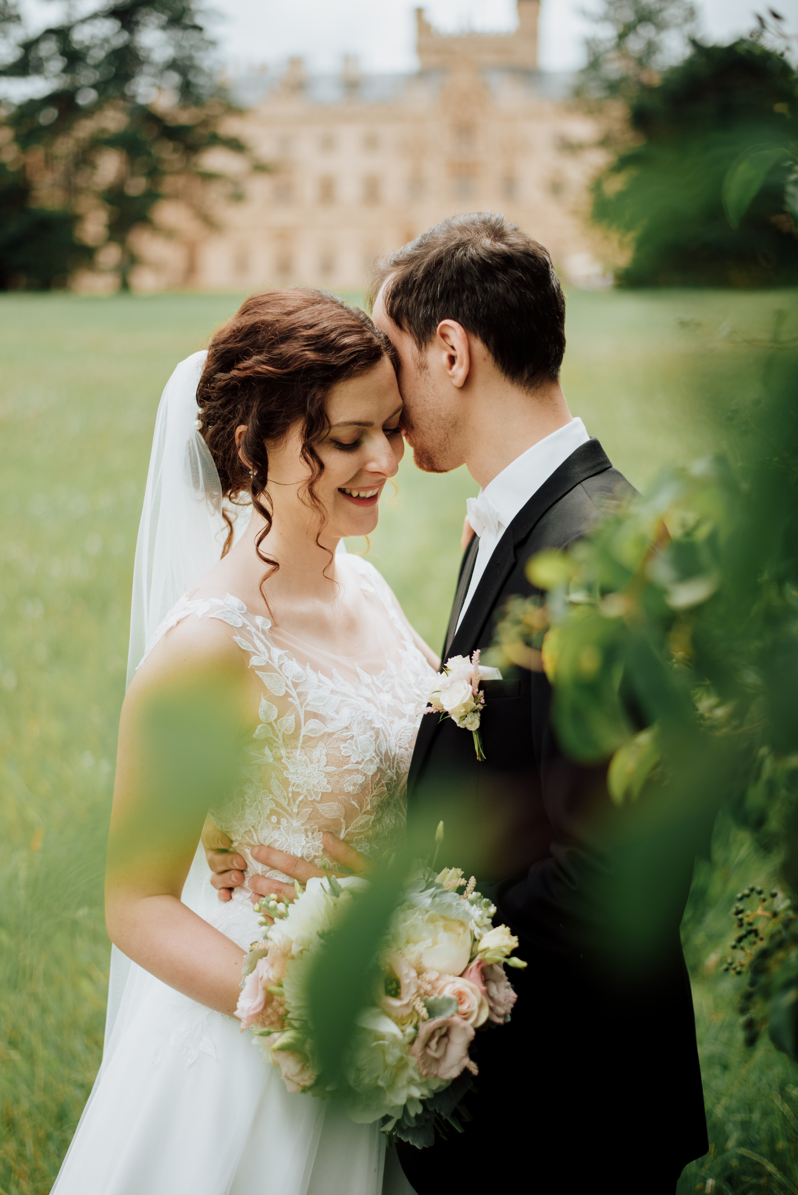 Lifestyle, wedding and family photographer