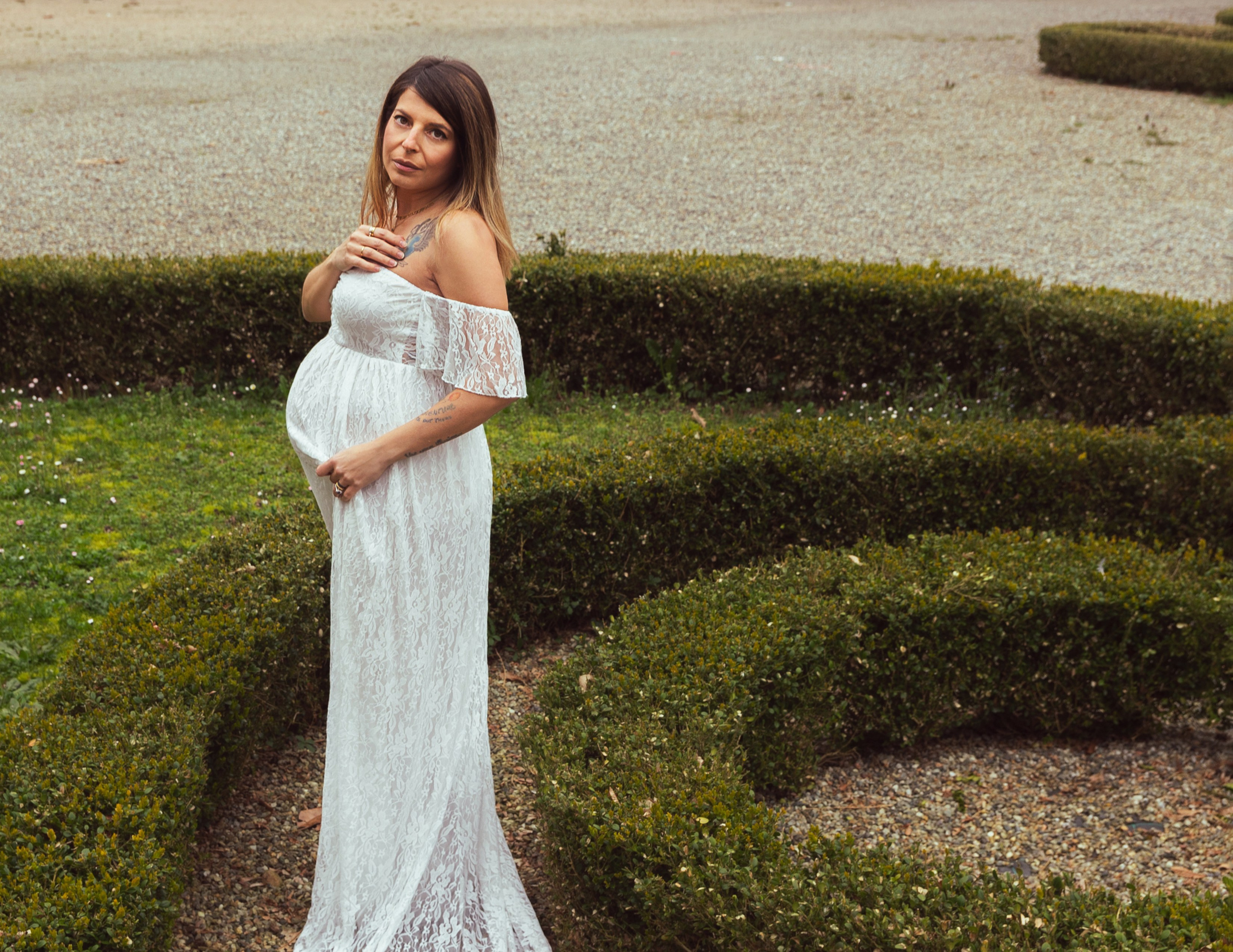 Maternity photosessions Milano and lake Como Bellagio. Wedding and elopement photographer Italy Tuscany Como Milan Pavia Marija Galaka