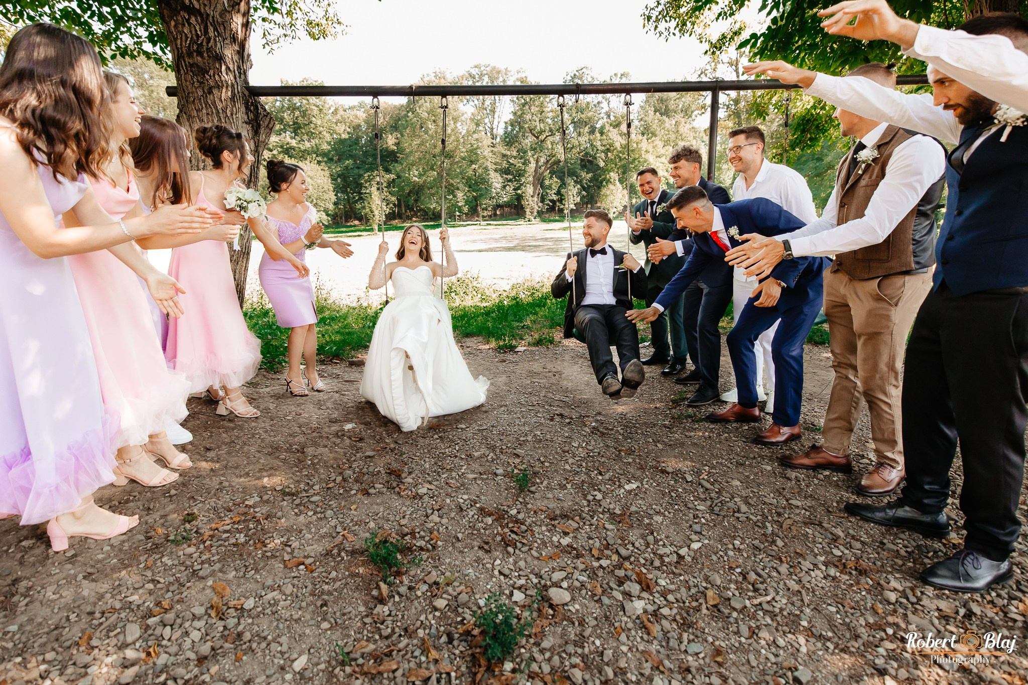 Bella & Tony. Robert Blaj - Fotograf Nuntă Iași