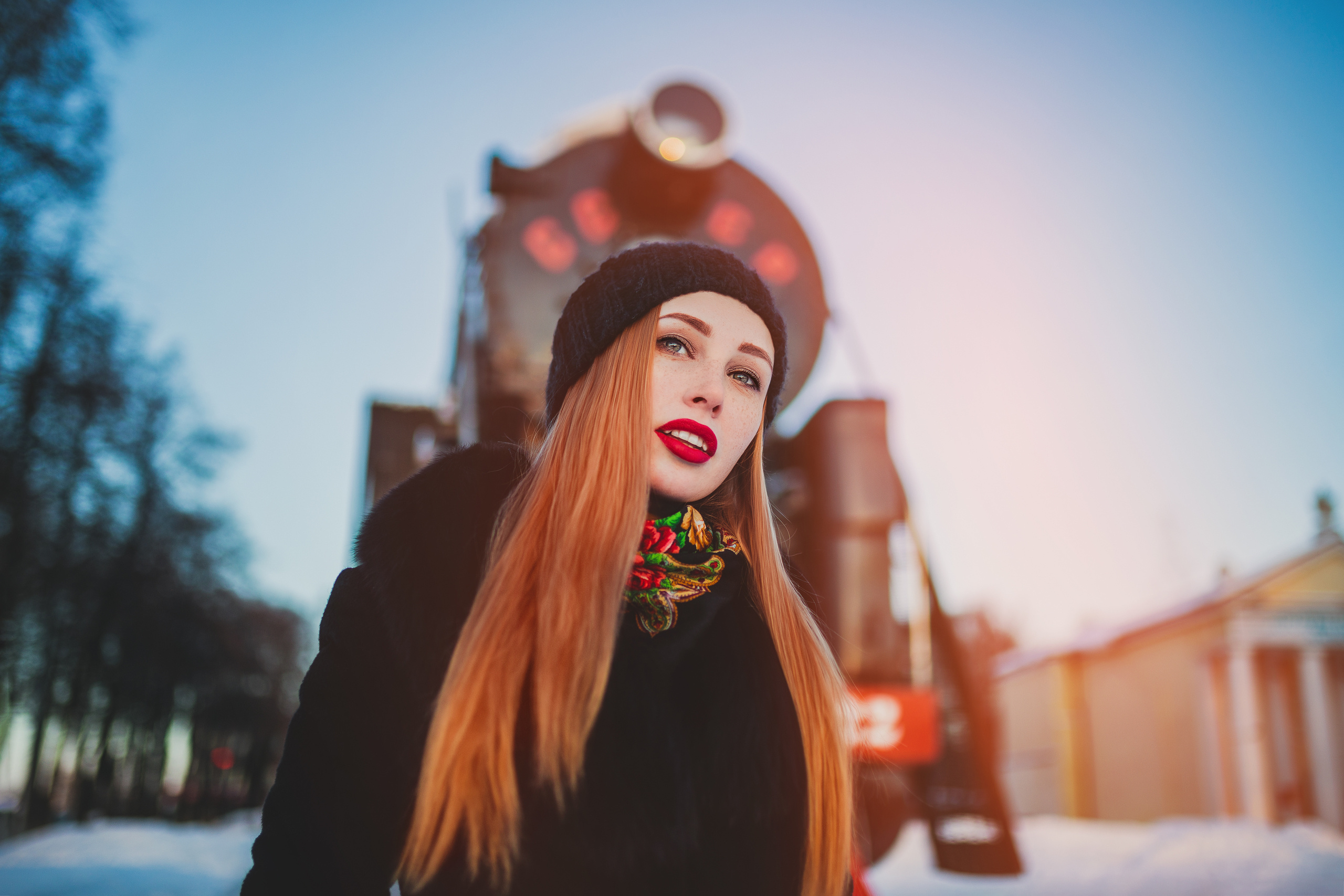 Elena Skullova, photographer and model. Mark Smilyanic | Portrait and Adventure Photographer from Belgrade