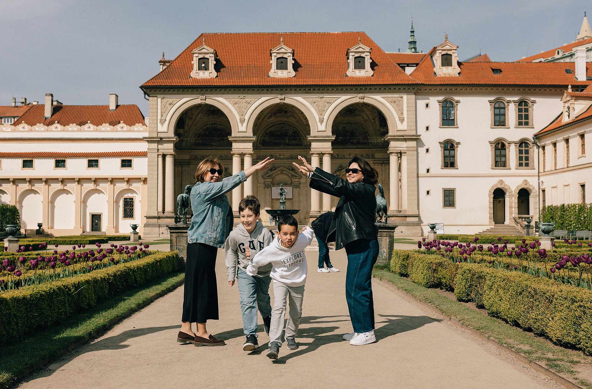 Лена+Адам+Рита+Максим. Family and wedding photographer in Prague Natalia Fedori