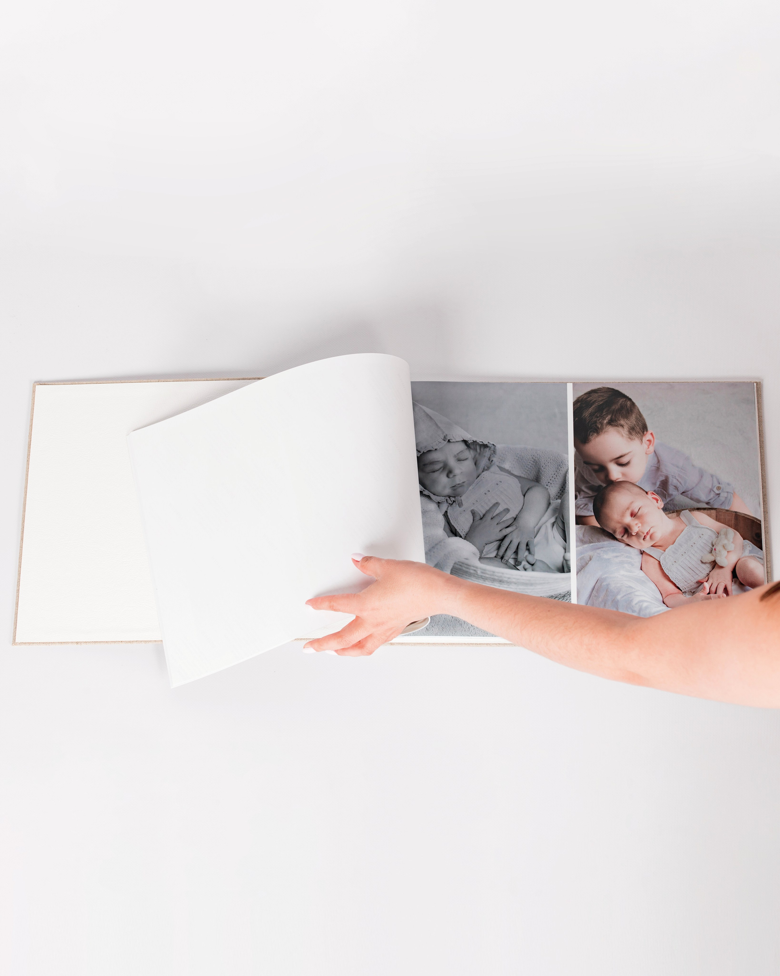 Cómo elegir el mejor álbum de fotos para tu boda o familia. Rainbox Estudio de Fotografía