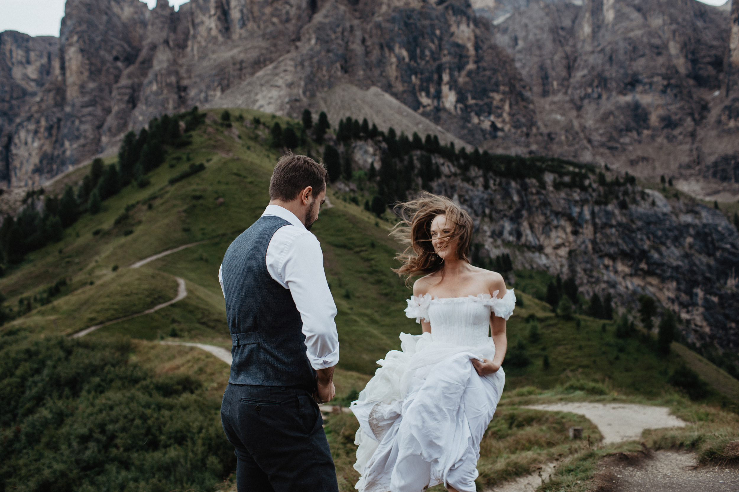 Dolomites elopement