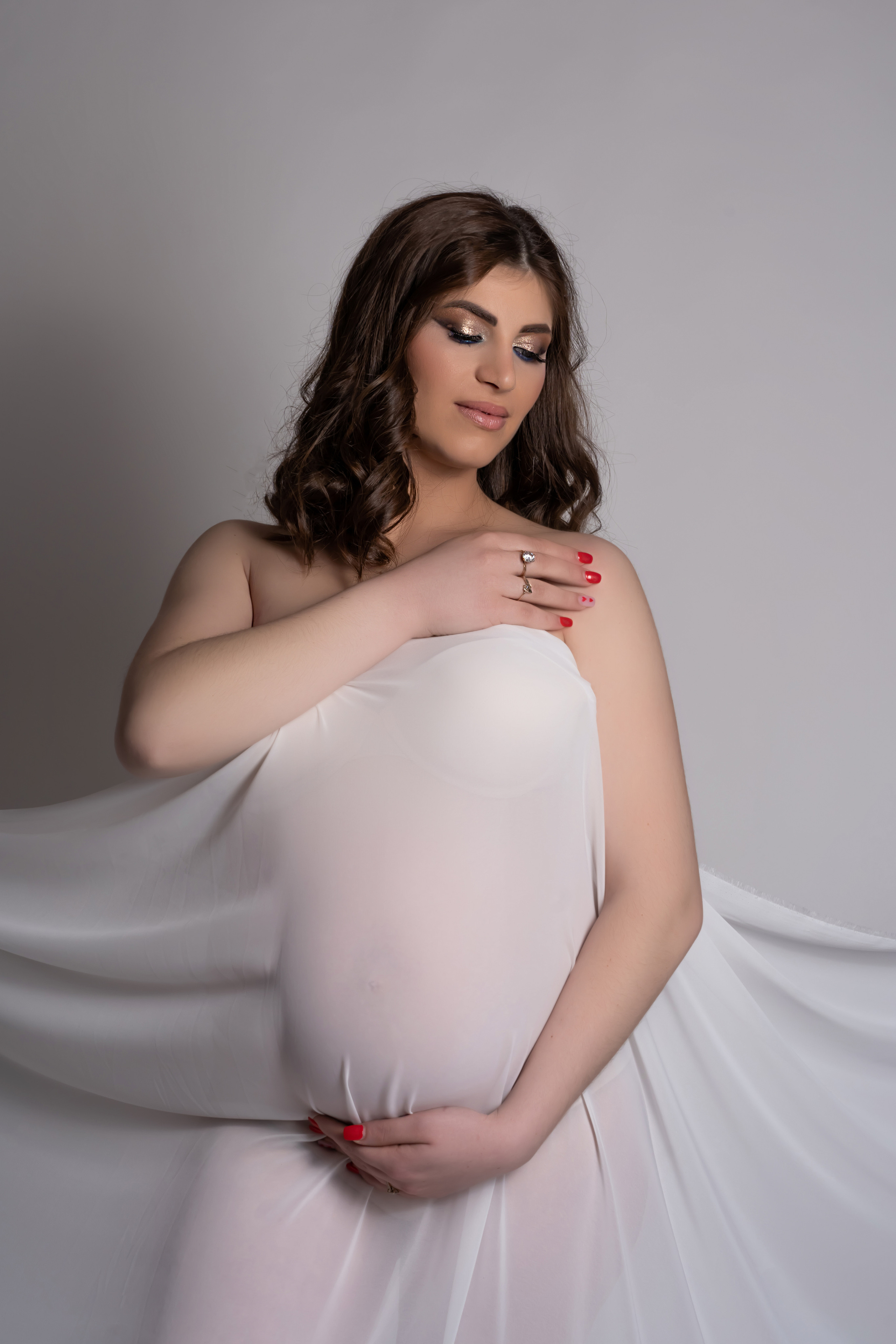 Photographe grossesse Paris, Pregnancy photographer Paris. Photographer in Paris