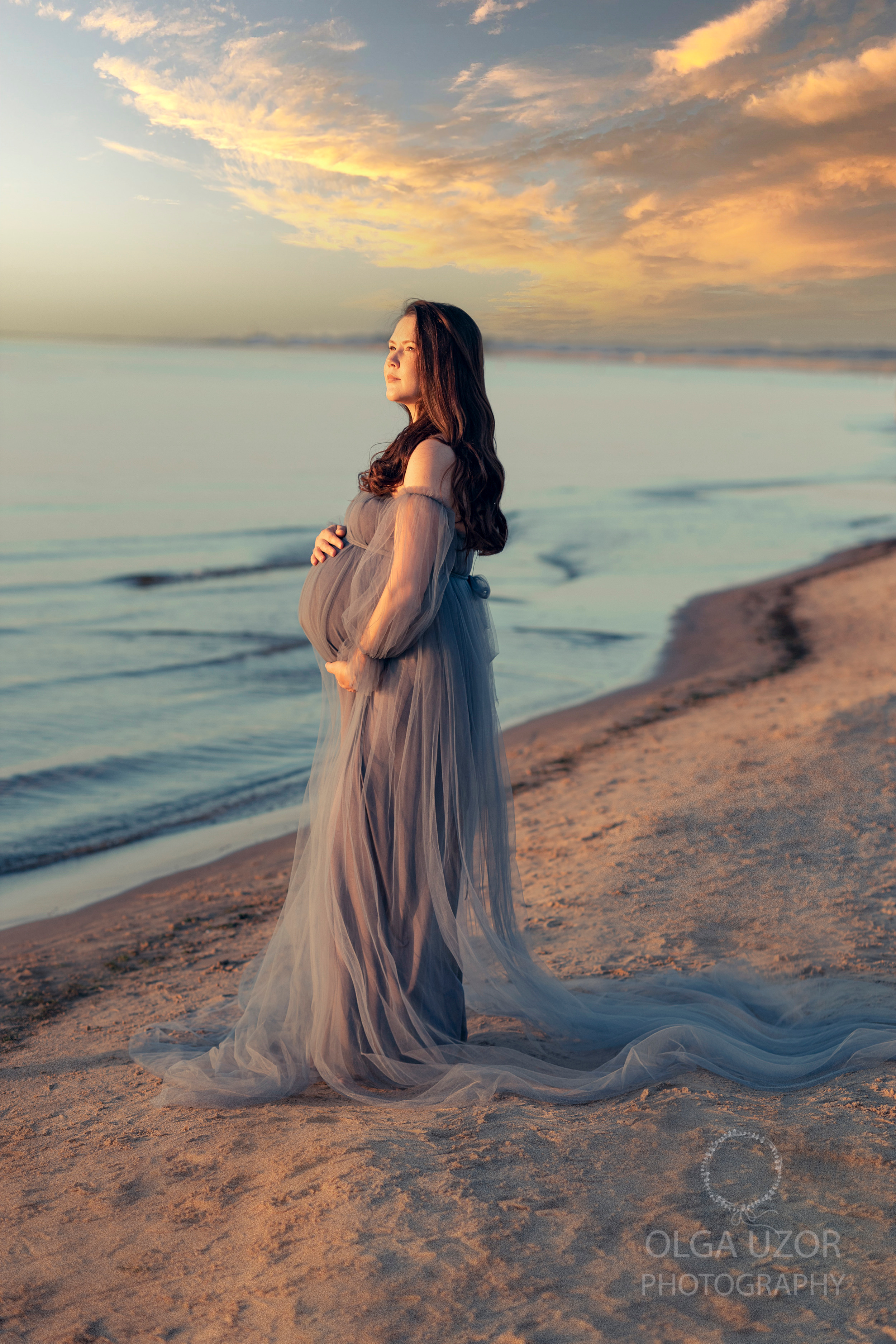 Maternity photo shoot Stevenage, Hertfordshire. Stevenage, Hertfordshire family, maternity and newborn photographer