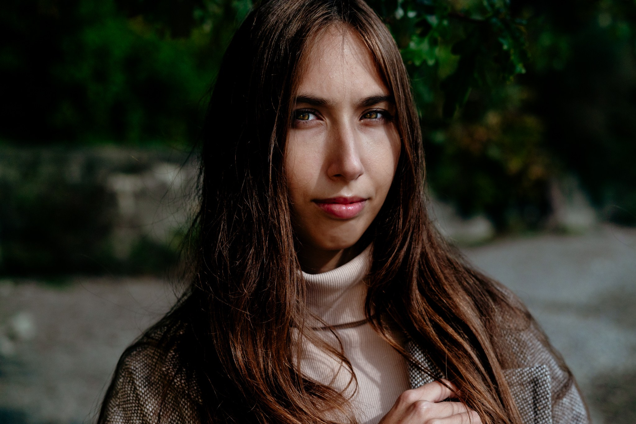 Outdoor Shooting mit gezielter Planung für optimale Lichtgestaltung und lokalem Hintergrundsetting