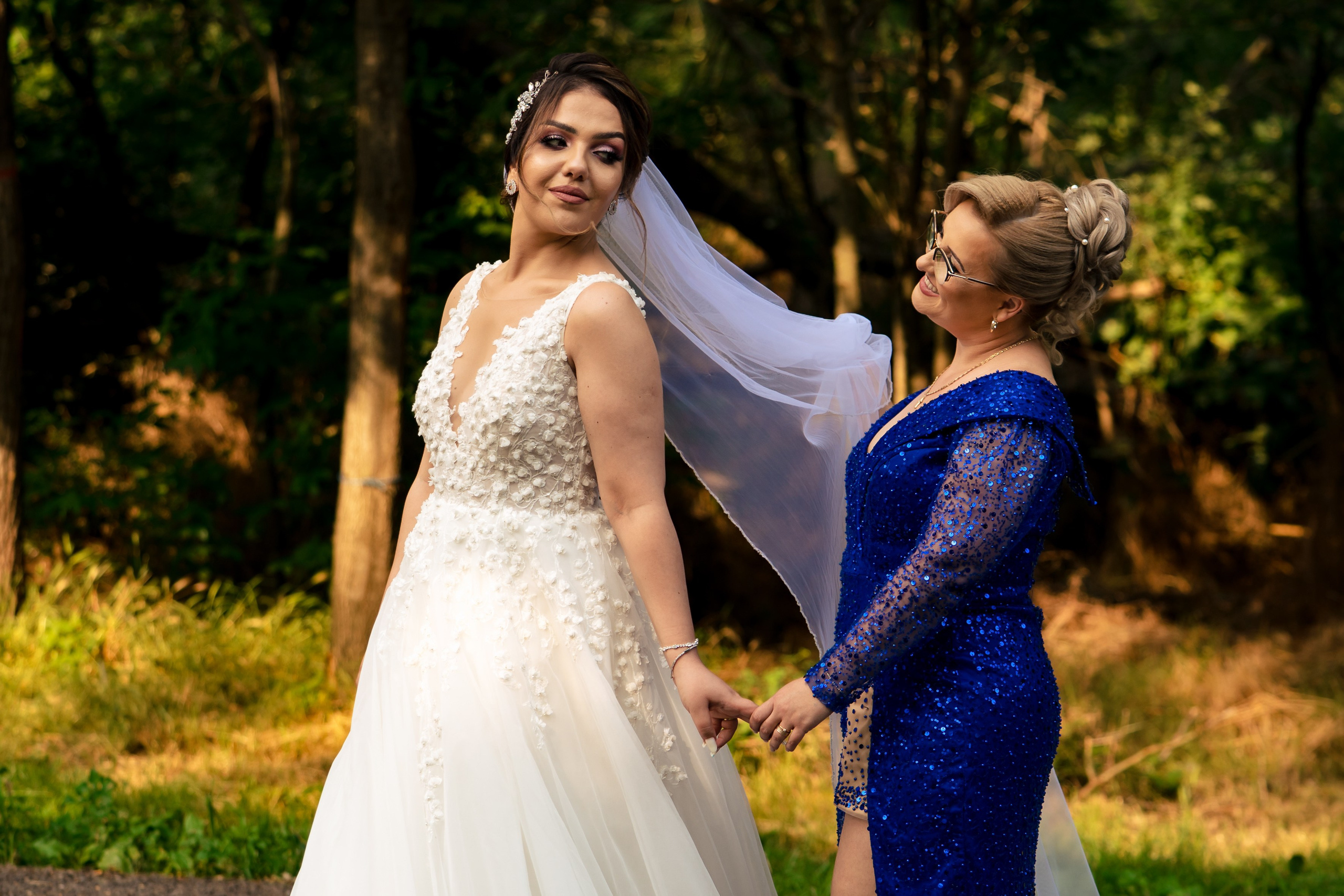 Crina & Cătălin. Acasă