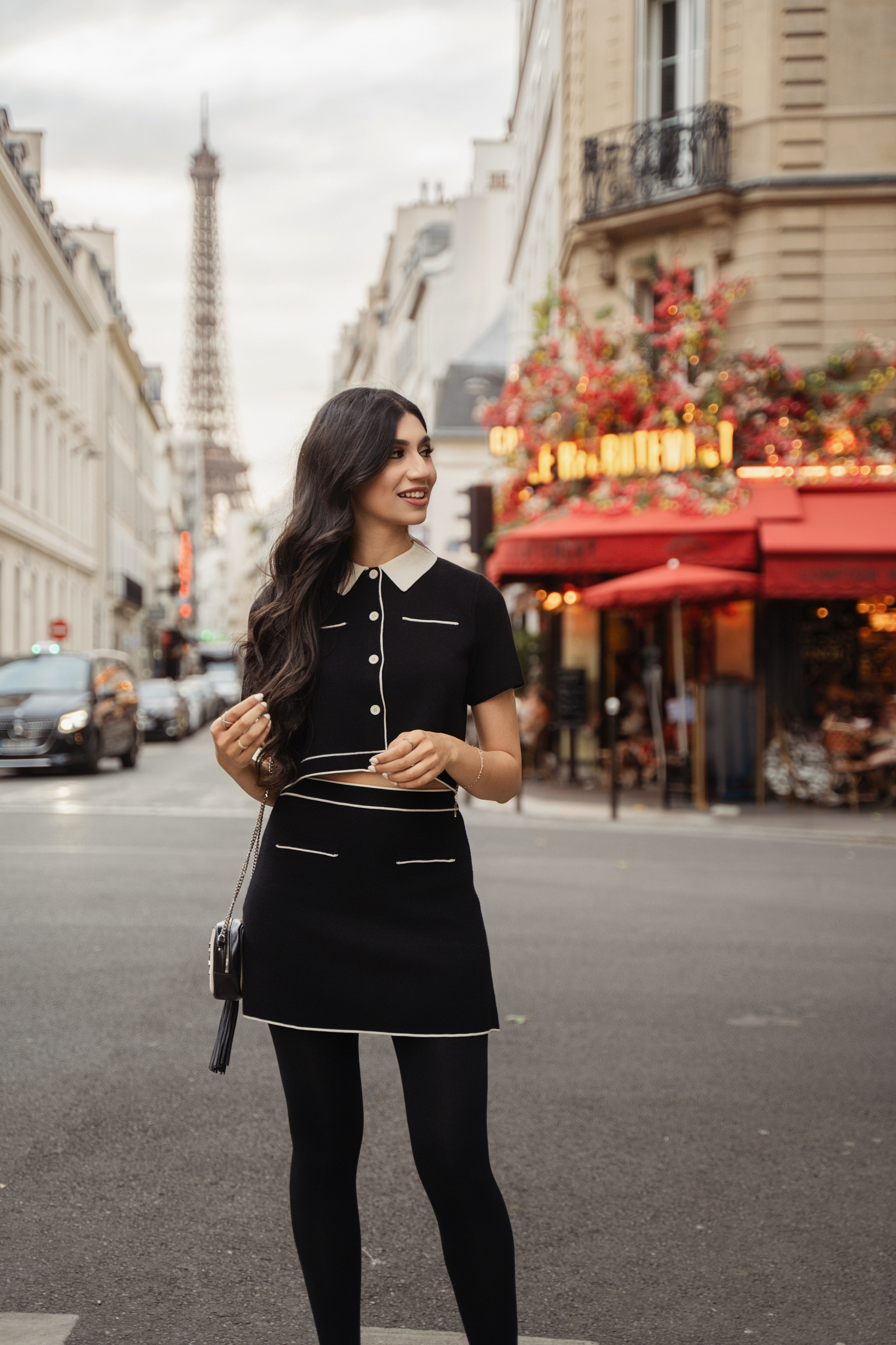 Content shooting. Photographer in Paris Yulia Shkadina | Couples, engagement, pre-wedding, individual photo-shoots in Paris at the best locations