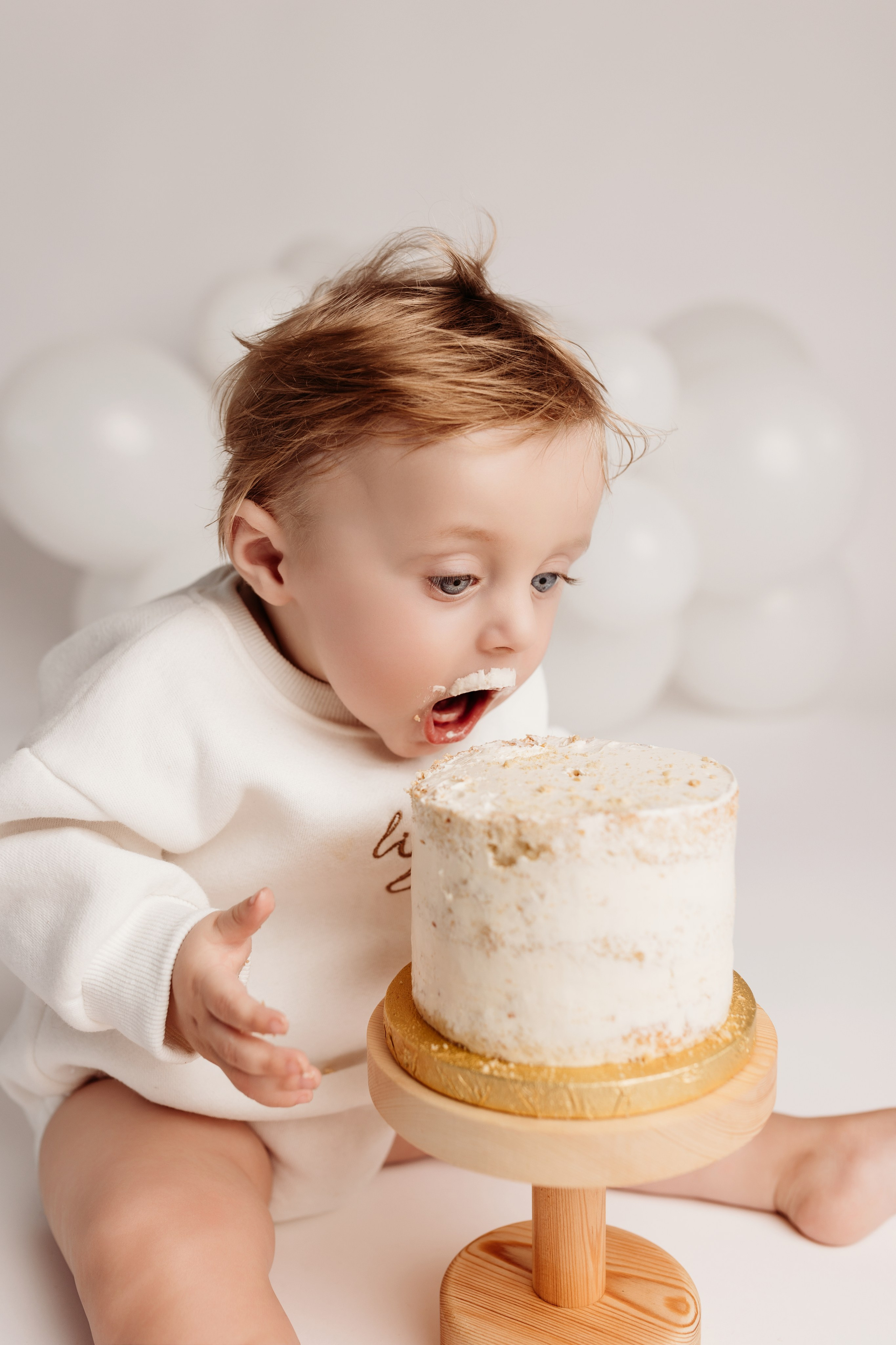 Cake Smash. Anna Levina Photography