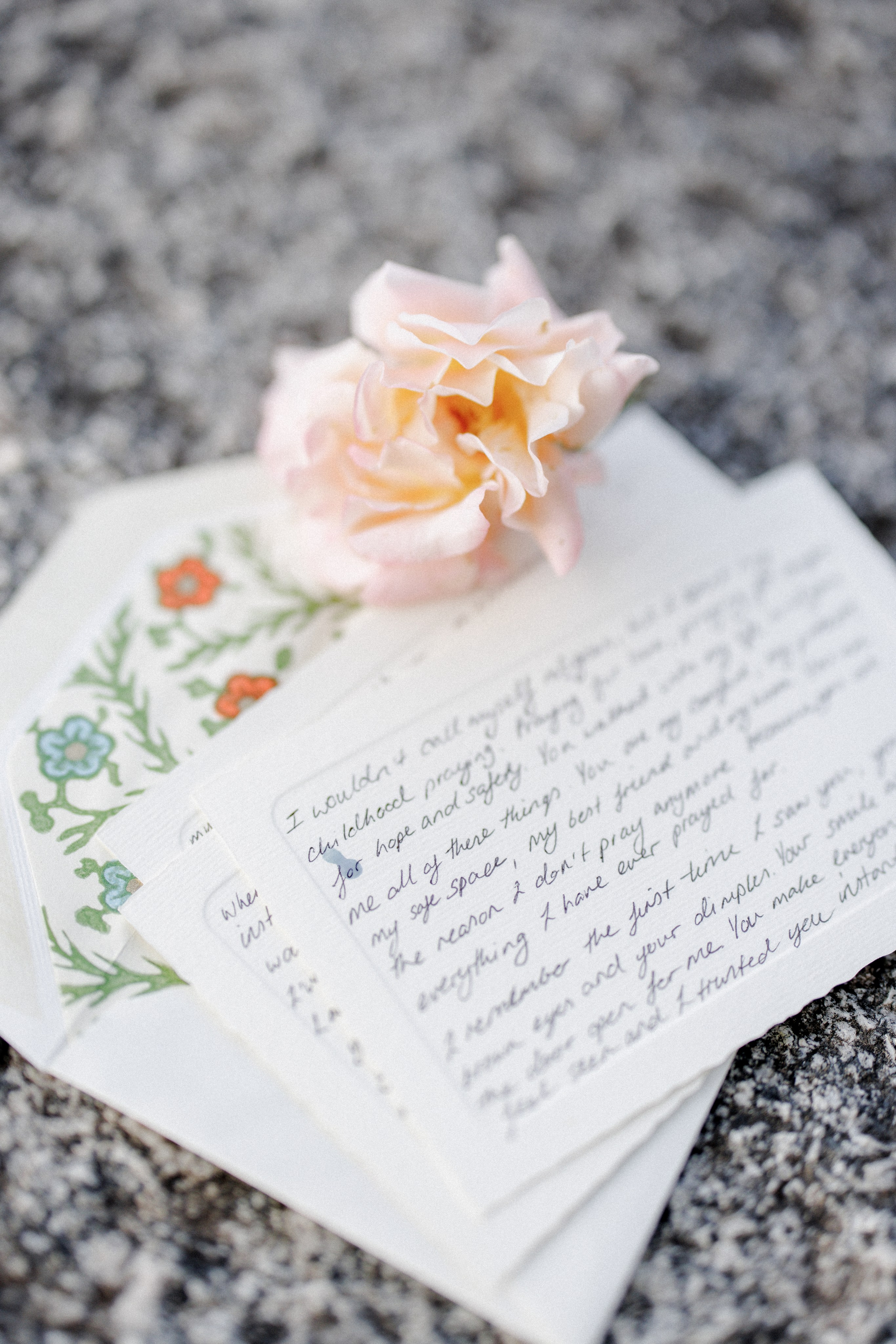 An Early Morning Elopement on Lake Como: A Love Story to Remember. Wedding and Family Photographer Switzerland and Italy. Valeria Diaz