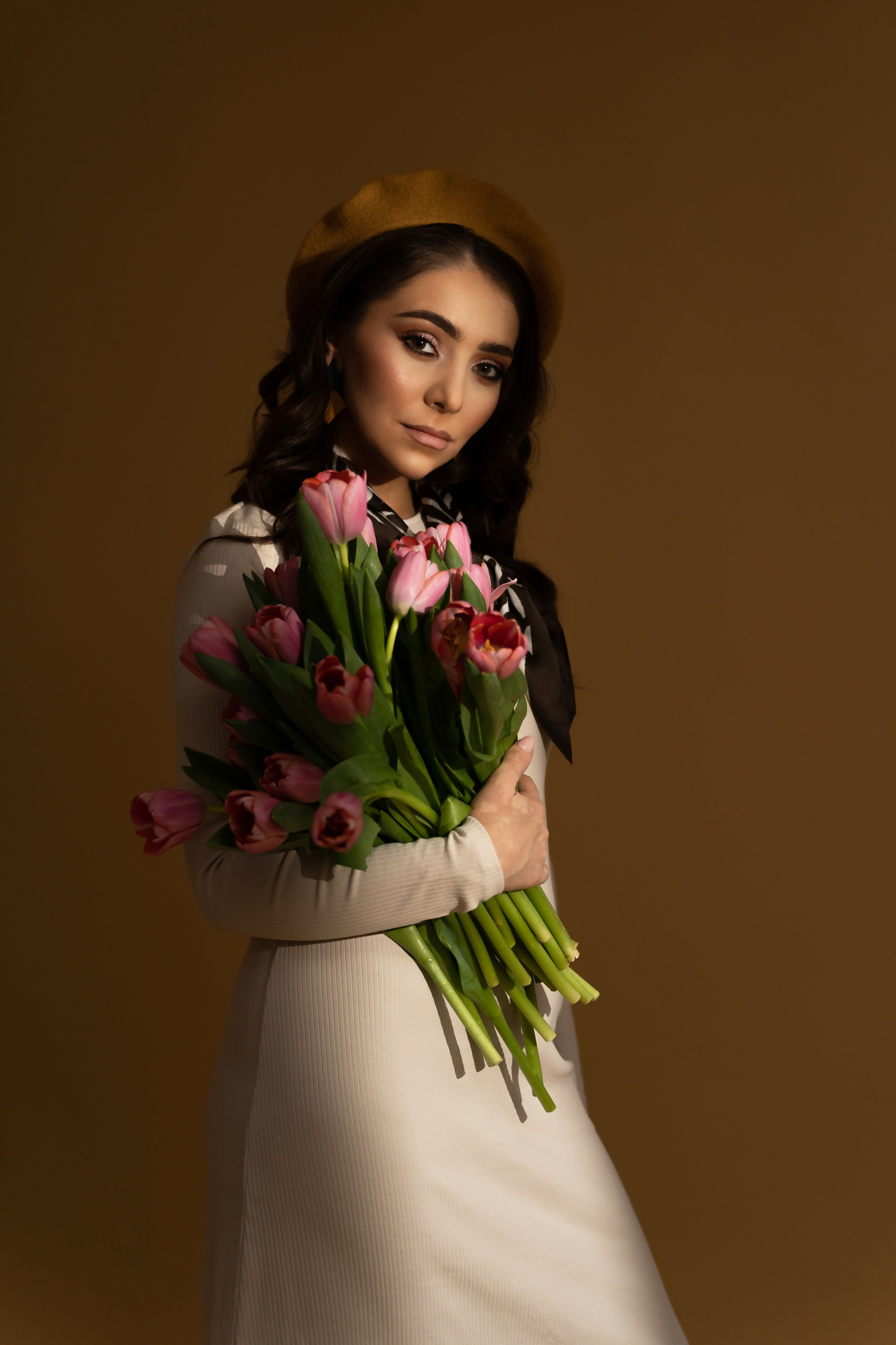 Ladies. Photographer in Paris