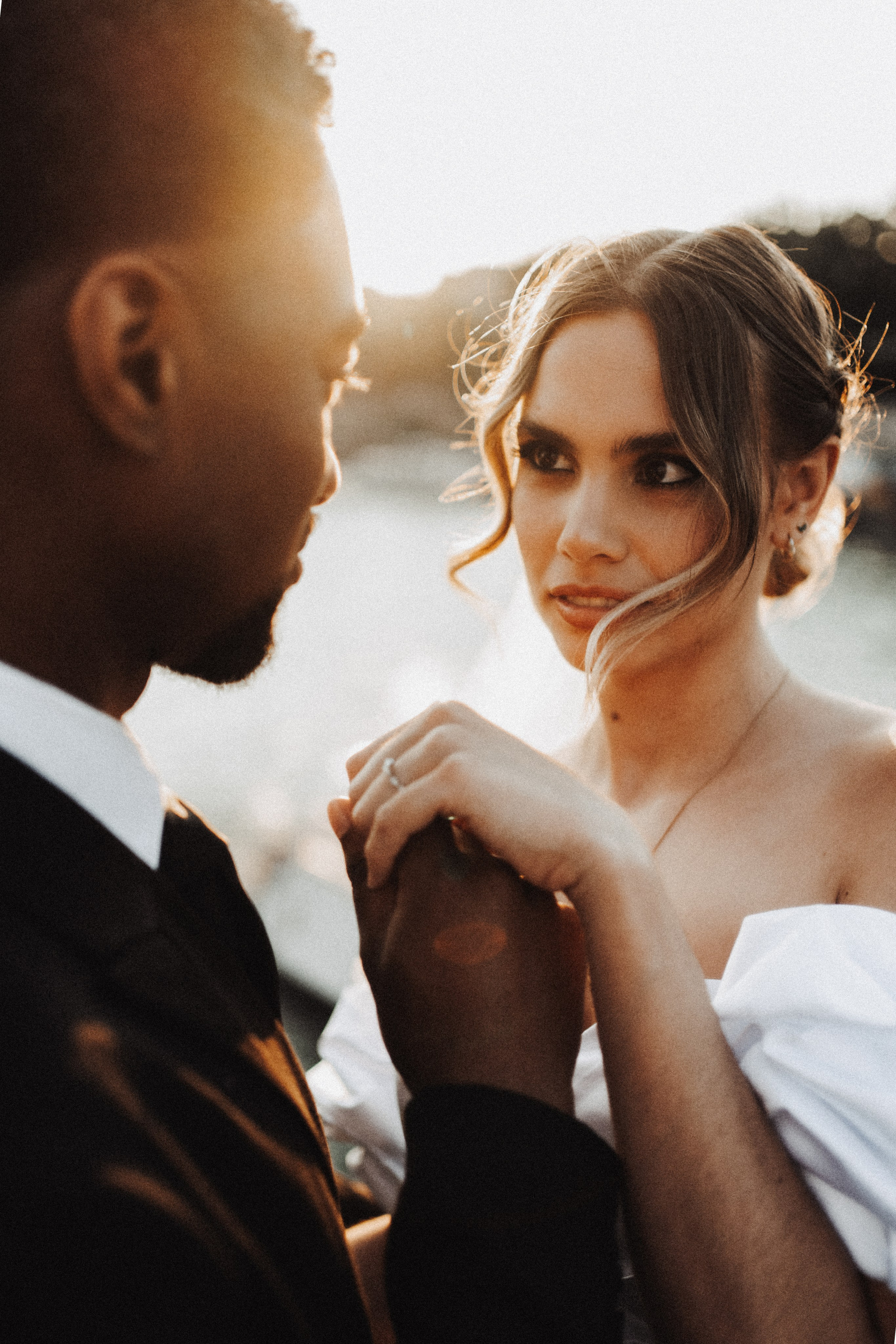 Photographer in Paris Yulia Shkadina | Couples, engagement, pre-wedding, individual photo-shoots in Paris at the best locations