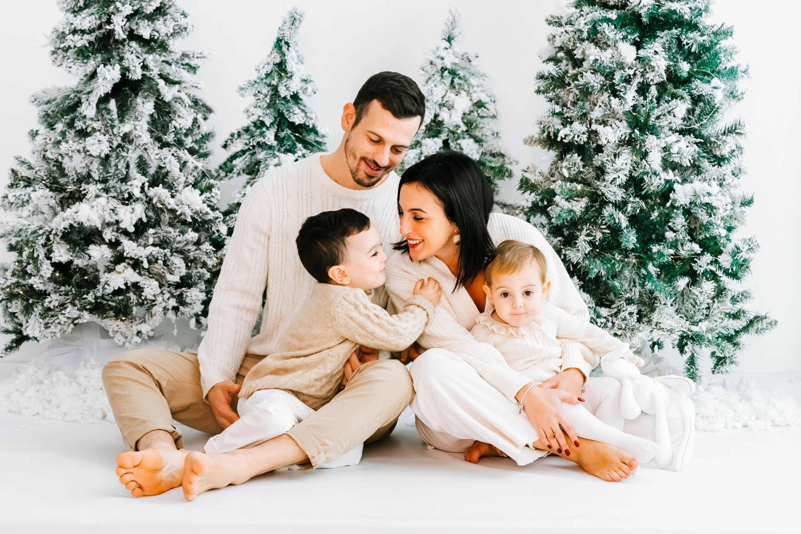 Servizi fotografici di Natale 2025. Svitlana Miahka fotografa a Genova