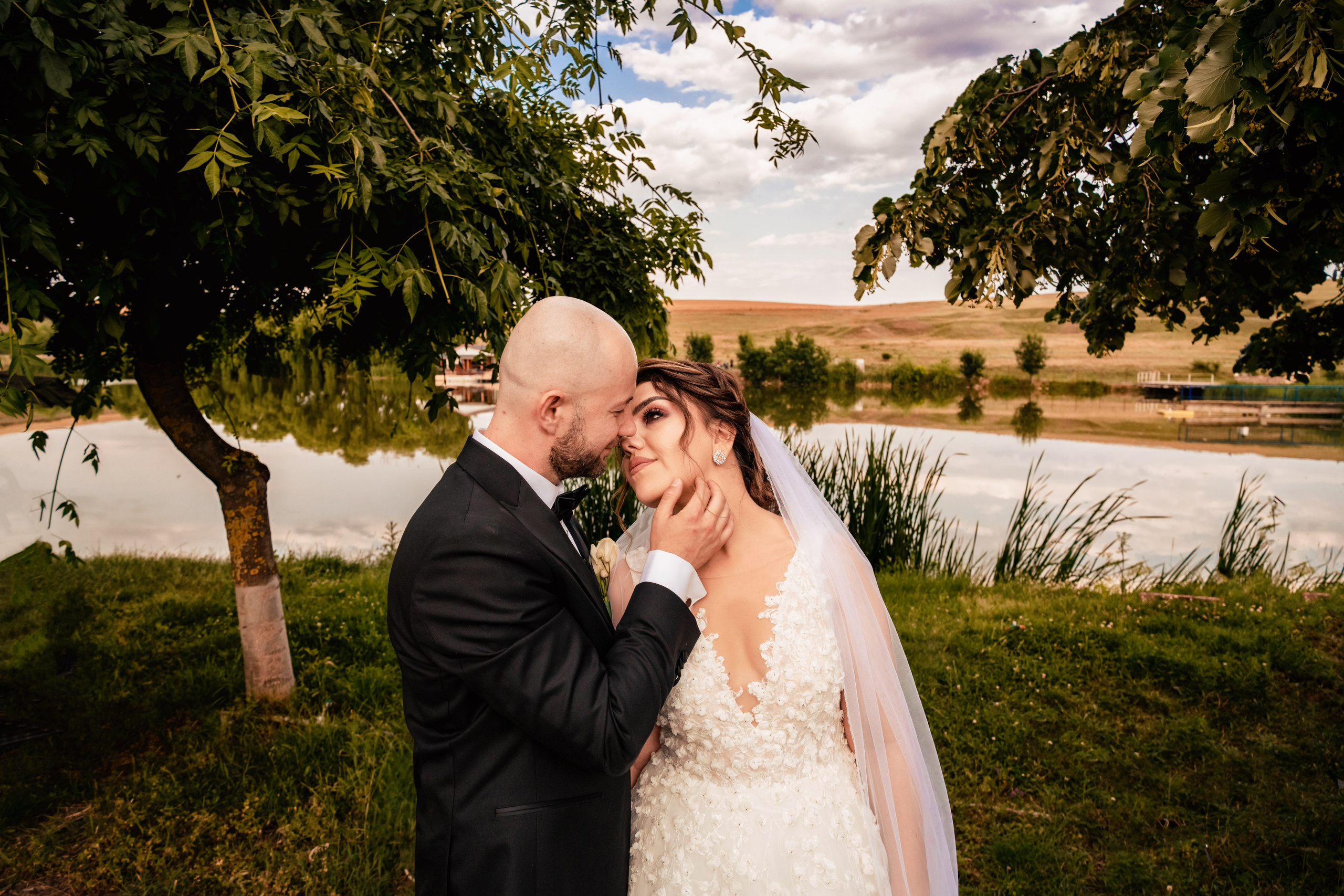 Crina & Cătălin. Acasă