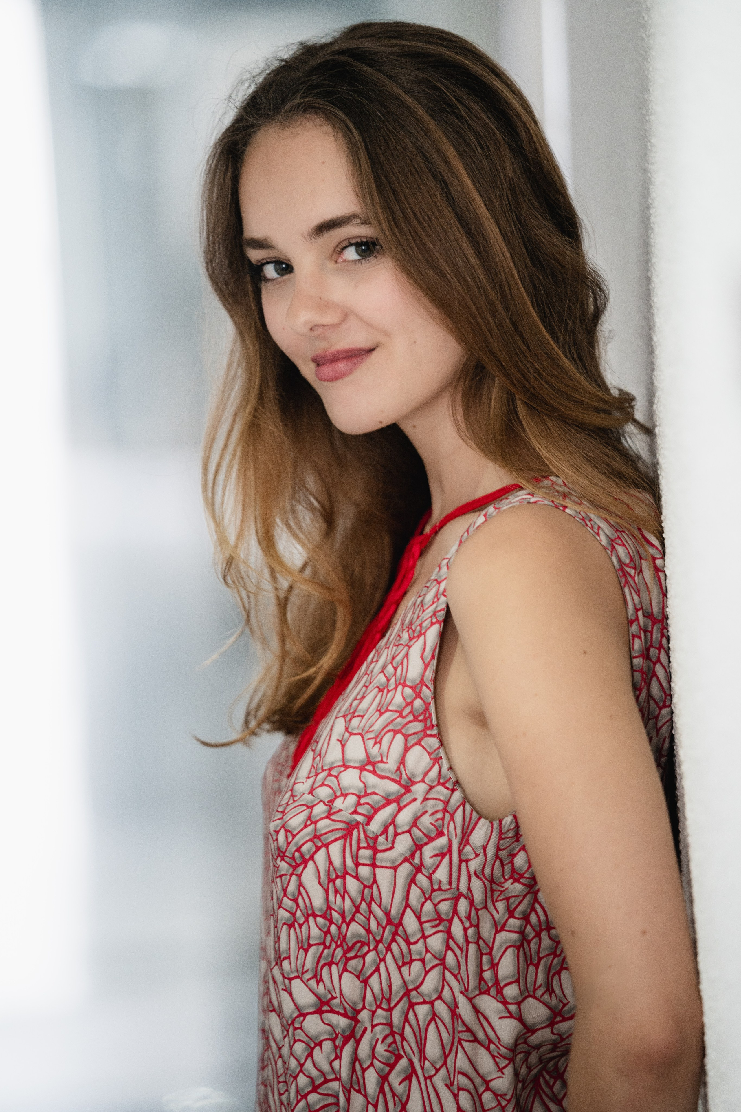 LOLA & OBLIQUE. Portrait photographer in Germany and all over Europe Mischa Blank