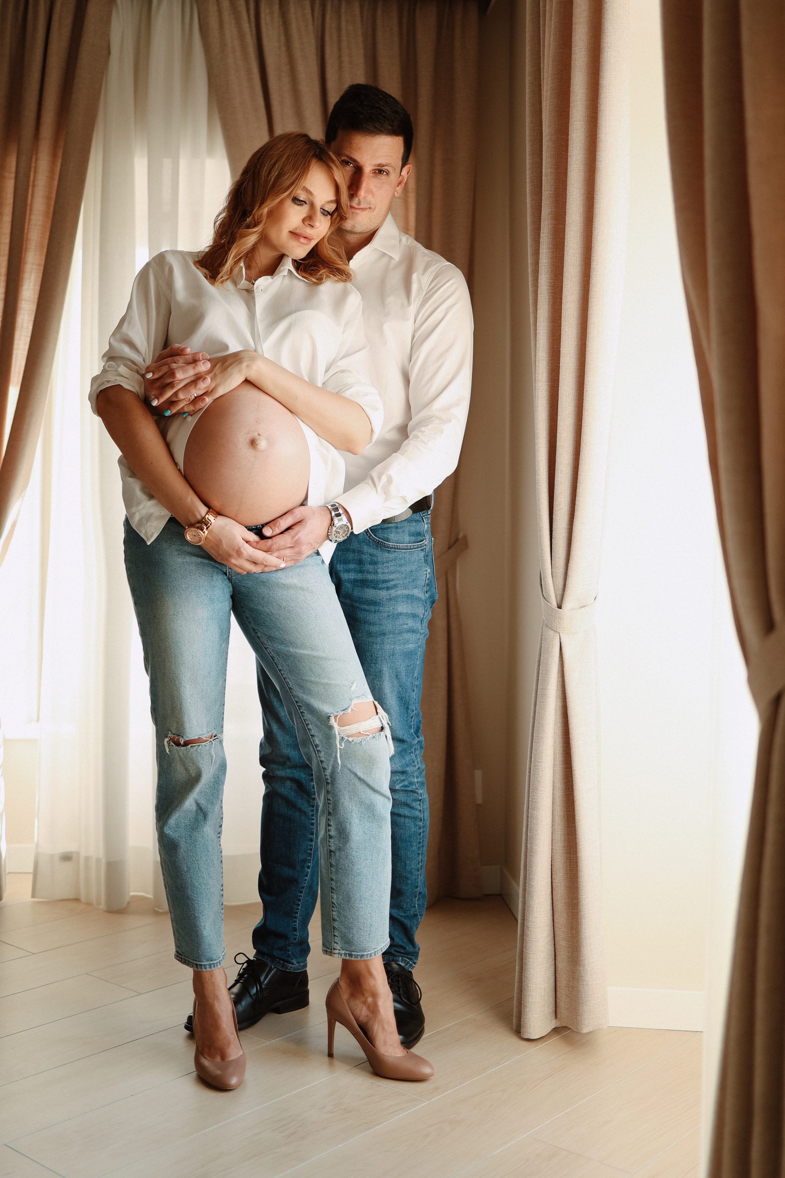 Pregnancy photoshoot preview. Photographer in Venice, Viktoria Antonova