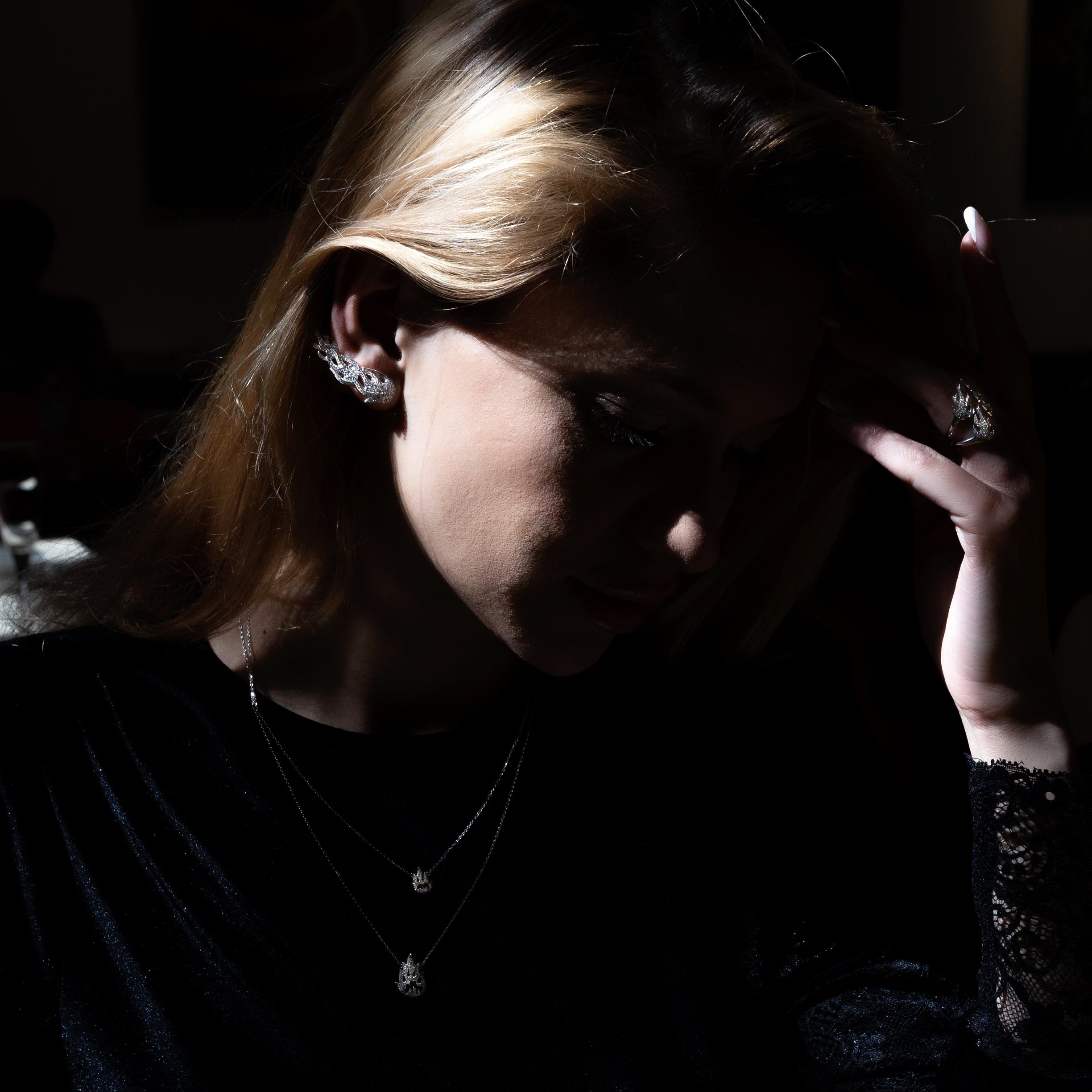 Goralska Paris. Elizaveta Razumova: Cinematic Photography for Love, Weddings, Portraits & Brands