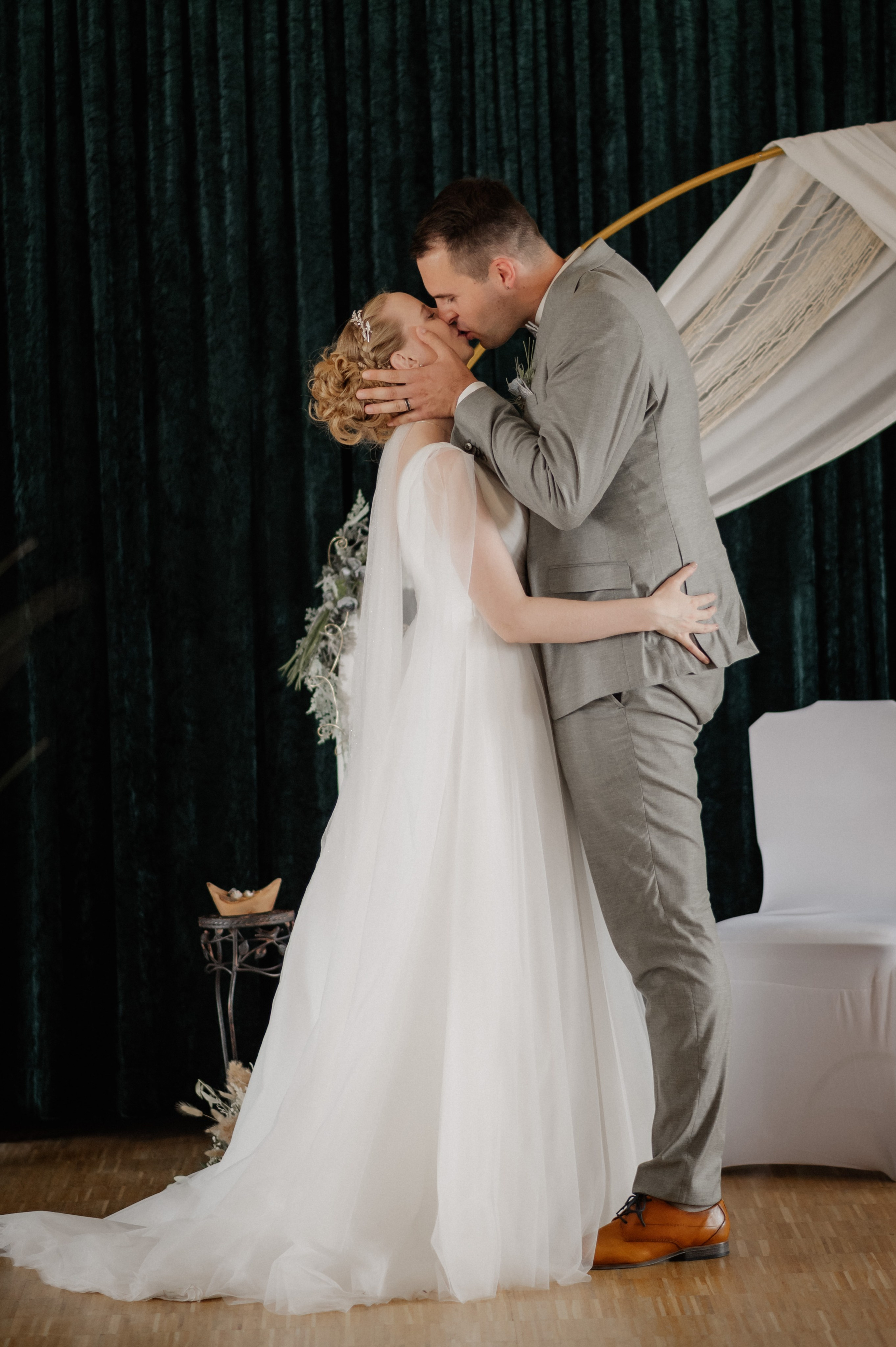 MARITIM WEDDING IN FRANKEN. Photographer in Nuremberg Irina Mehnert from Ansbach