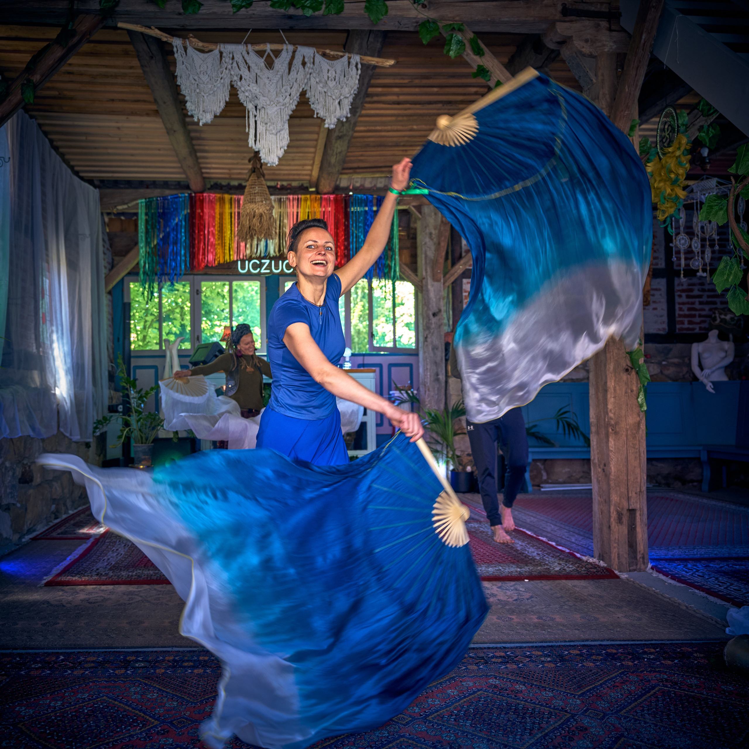 „Wachlarze na Plaży” - warsztat Nadii Szypiłow na Mikrofestiwalu „2uRodziny Turkusowej Wyspy”. Andriej Szypilow — Photography & Videography