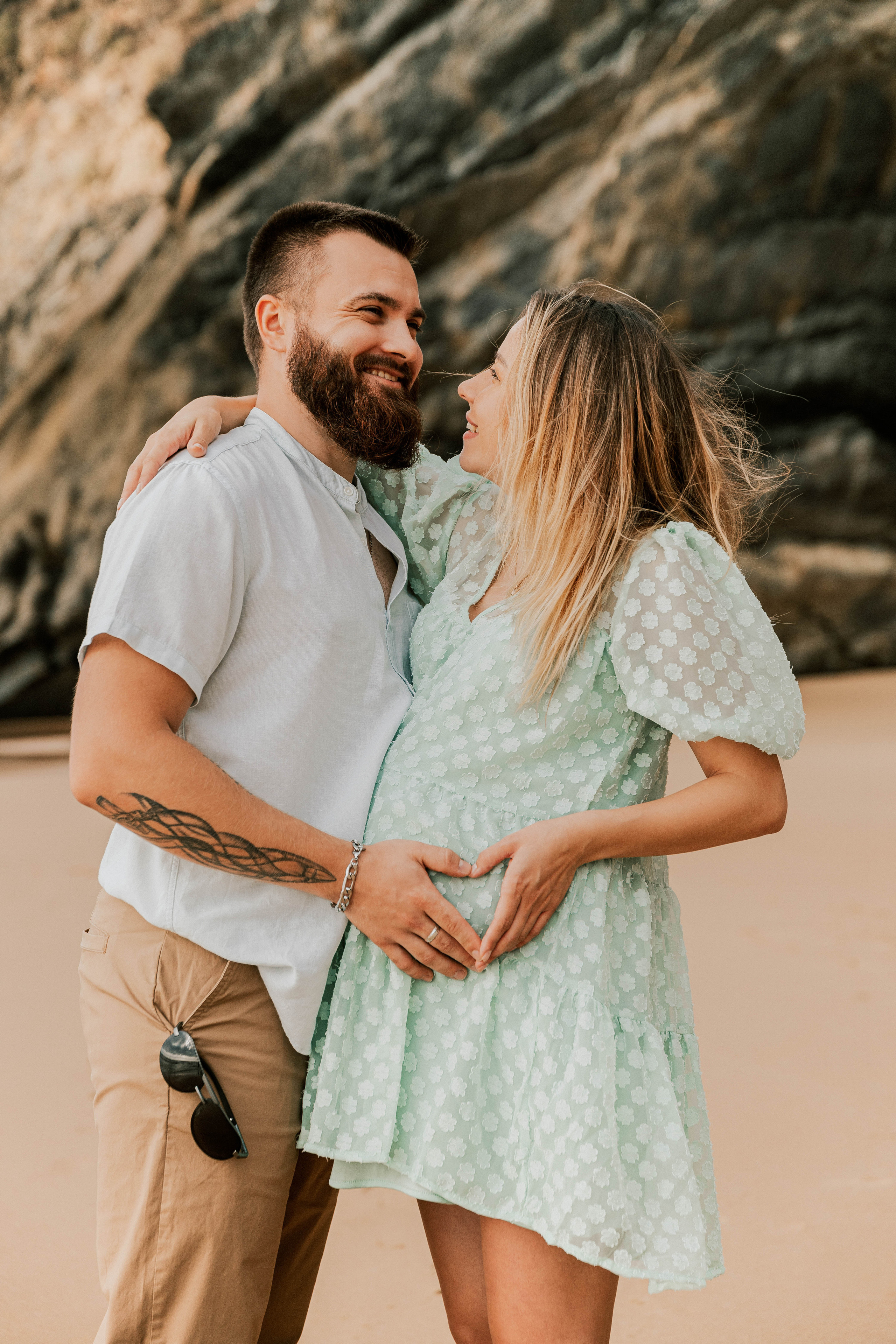 Sessão Maternidade em Praia da Adraga. Luxury Wedding Photography & Cinematic Films | Portugal & Destination Weddings | Ricardo & Mary Pictures