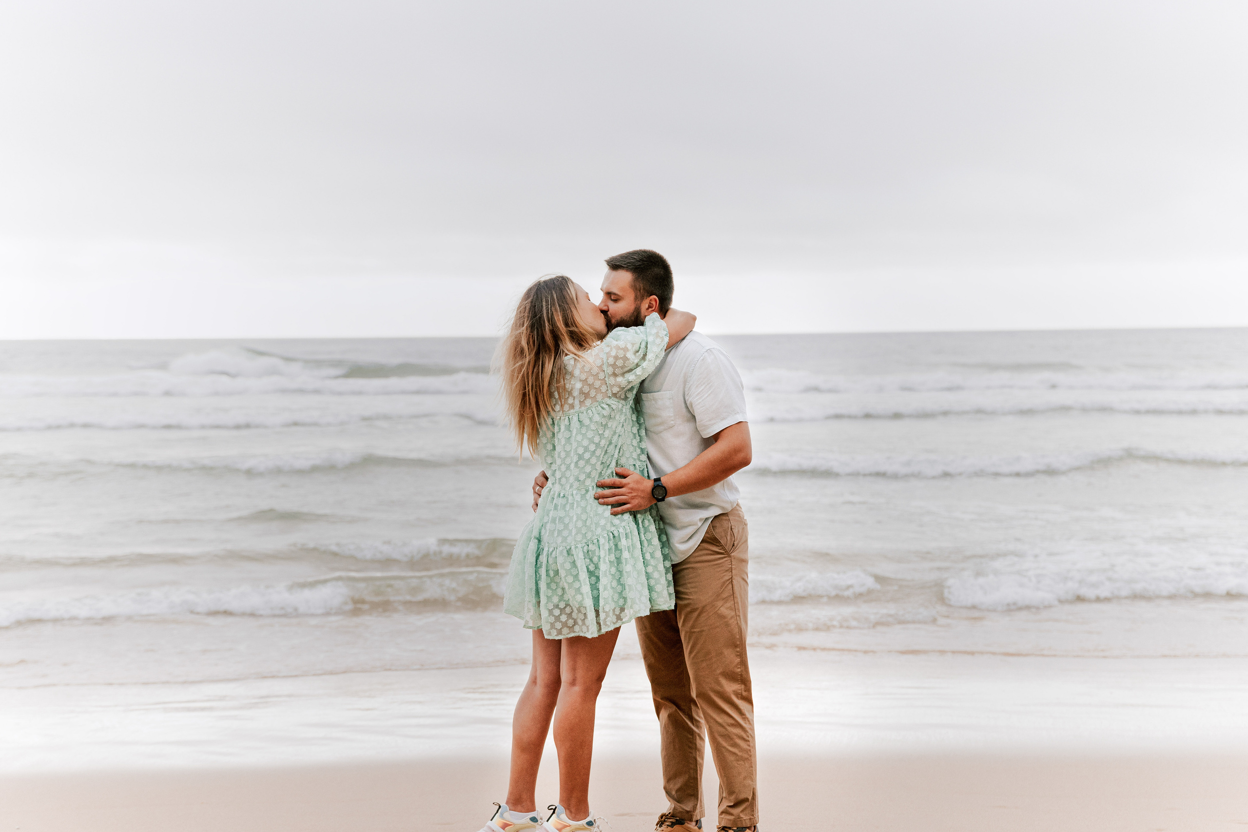 Sessão Maternidade em Praia da Adraga. Luxury Wedding Photography & Cinematic Films | Portugal & Destination Weddings | Ricardo & Mary Pictures