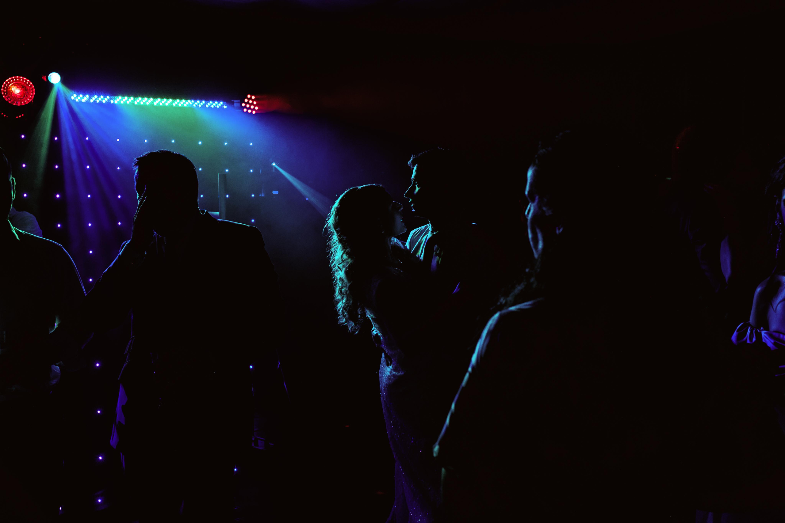 Luxury destination wedding praia del Rey Portugal. Luxury Wedding Photography & Cinematic Films | Portugal & Destination Weddings | Ricardo & Mary Pictures