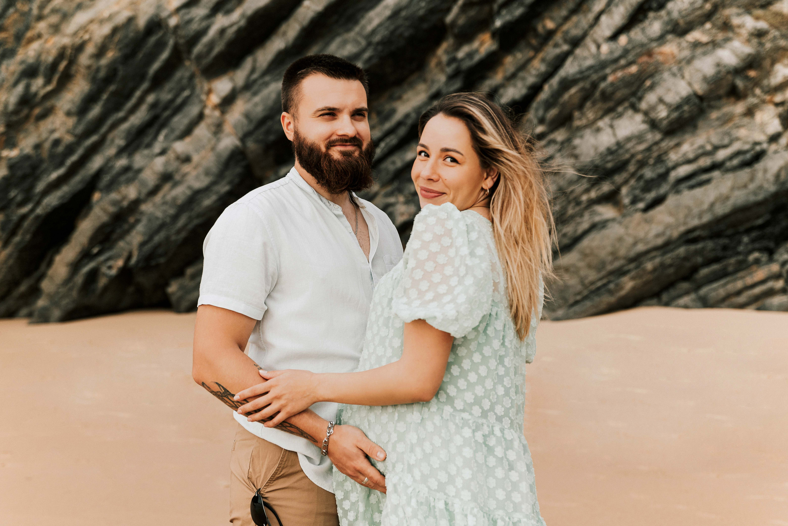 Sessão Maternidade em Praia da Adraga. Luxury Wedding Photography & Cinematic Films | Portugal & Destination Weddings | Ricardo & Mary Pictures