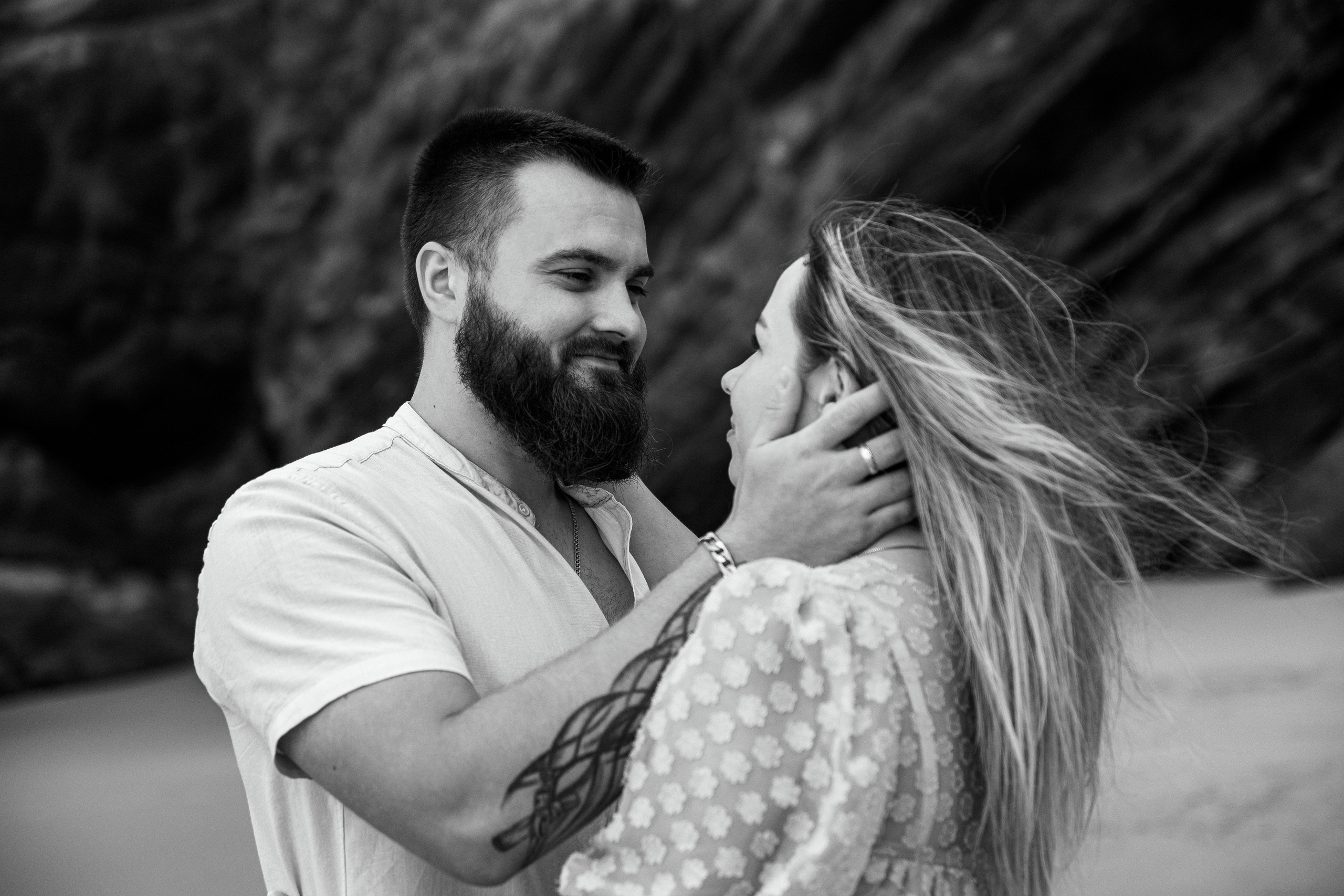 Sessão Maternidade em Praia da Adraga. Luxury Wedding Photography & Cinematic Films | Portugal & Destination Weddings | Ricardo & Mary Pictures