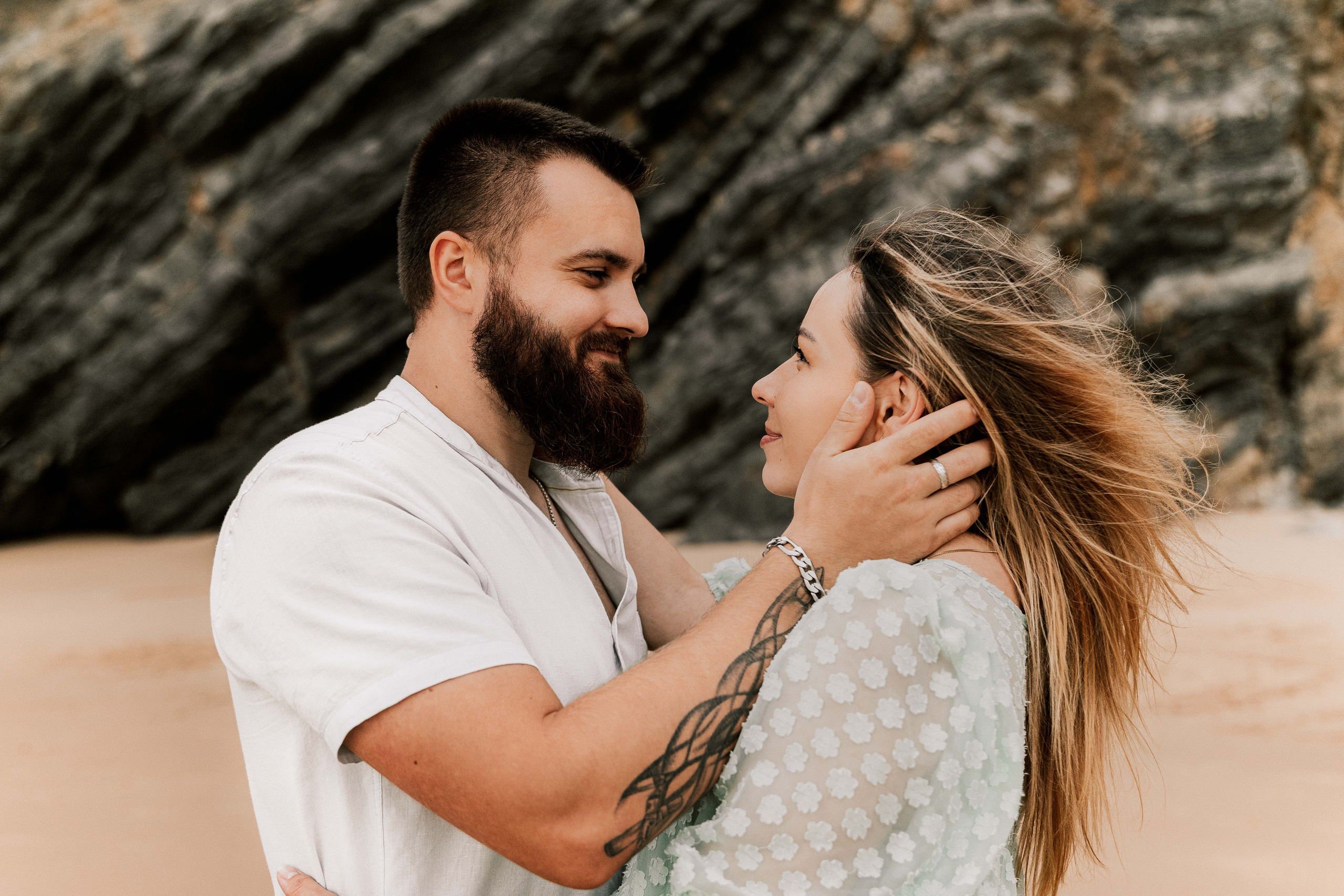 Sessão Maternidade em Praia da Adraga. Luxury Wedding Photography & Cinematic Films | Portugal & Destination Weddings | Ricardo & Mary Pictures