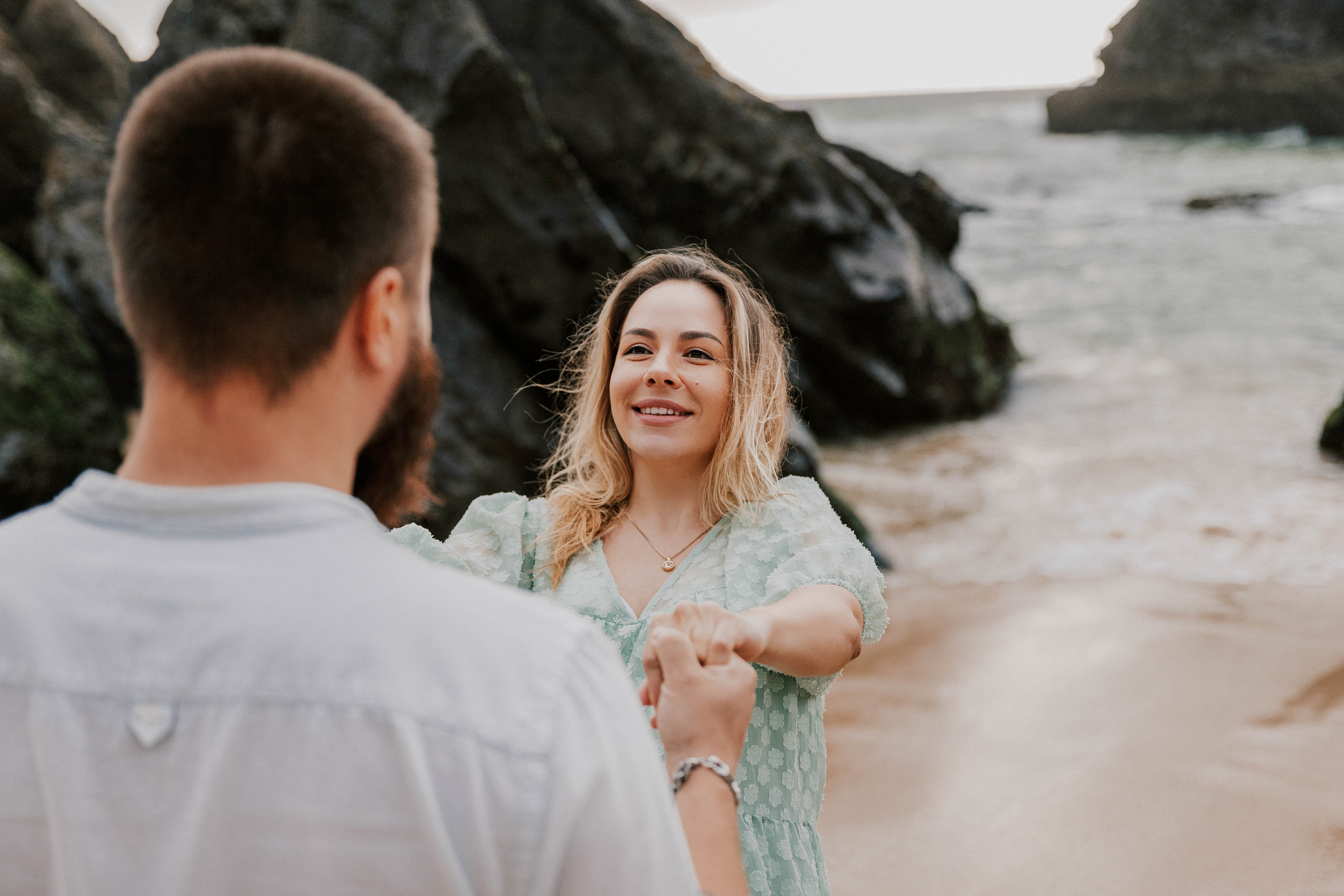Sessão Maternidade em Praia da Adraga. Luxury Wedding Photography & Cinematic Films | Portugal & Destination Weddings | Ricardo & Mary Pictures