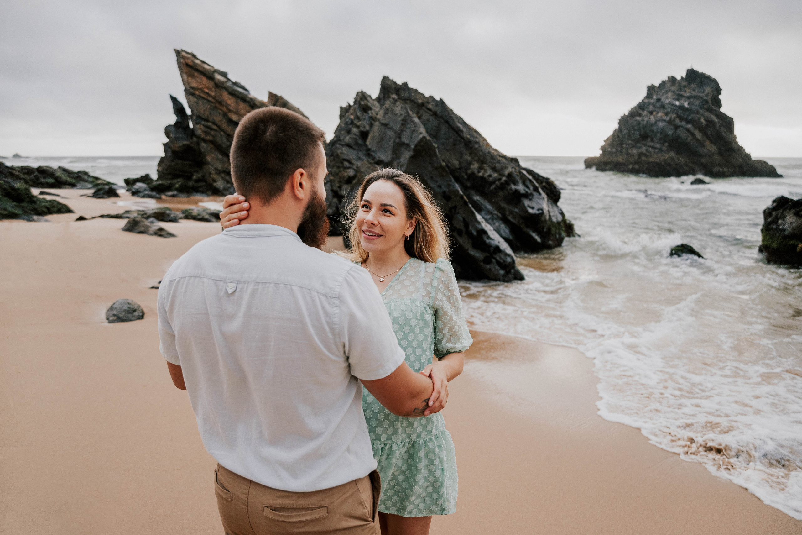 Sessão Maternidade em Praia da Adraga. Luxury Wedding Photography & Cinematic Films | Portugal & Destination Weddings | Ricardo & Mary Pictures