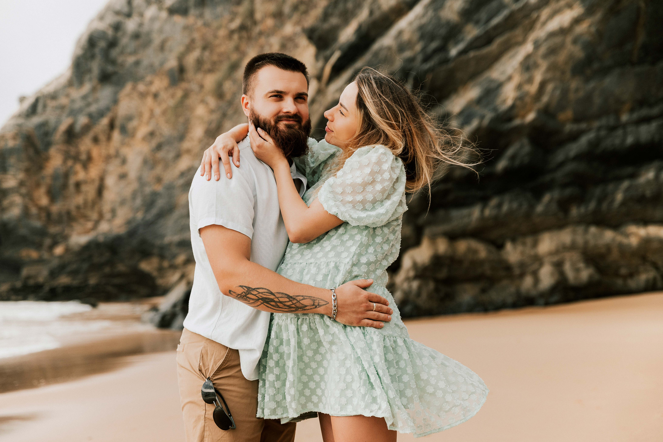 Sessão Maternidade em Praia da Adraga. Luxury Wedding Photography & Cinematic Films | Portugal & Destination Weddings | Ricardo & Mary Pictures