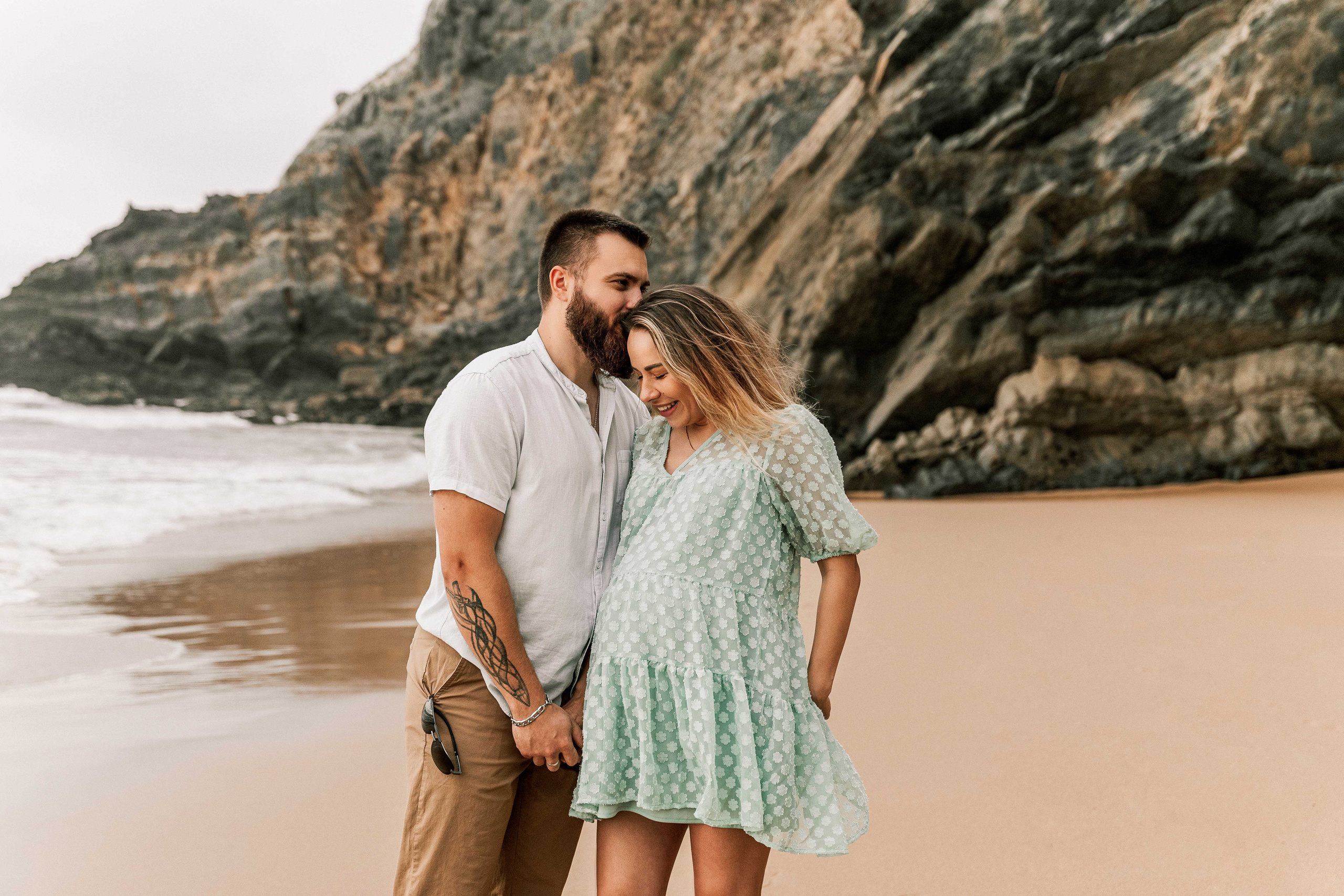 Sessão Maternidade em Praia da Adraga. Luxury Wedding Photography & Cinematic Films | Portugal & Destination Weddings | Ricardo & Mary Pictures