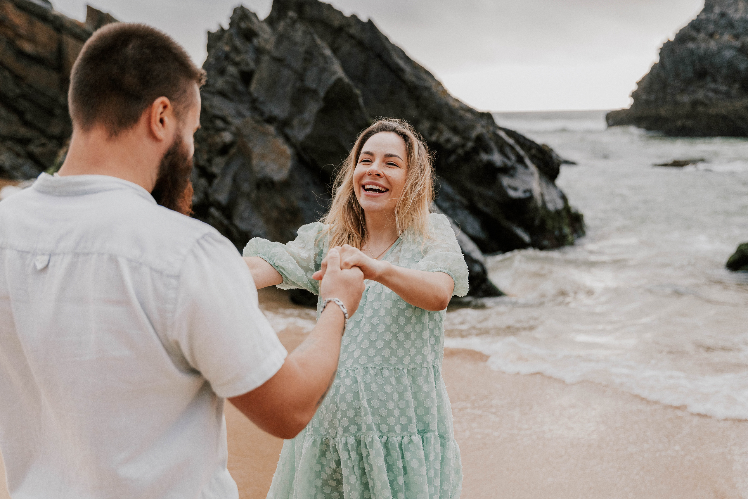 Sessão Maternidade em Praia da Adraga. Luxury Wedding Photography & Cinematic Films | Portugal & Destination Weddings | Ricardo & Mary Pictures